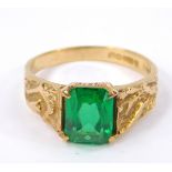 A 9ct and green spinel ring emerald cut, size N, 3.5g.