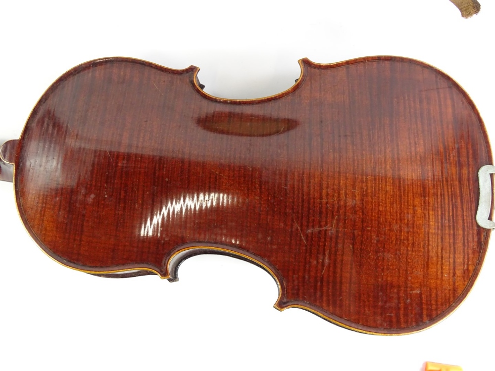 A Jerome Lamy violin, with single piece back, labelled to interior Dulcis et Fortis, length of - Image 6 of 8