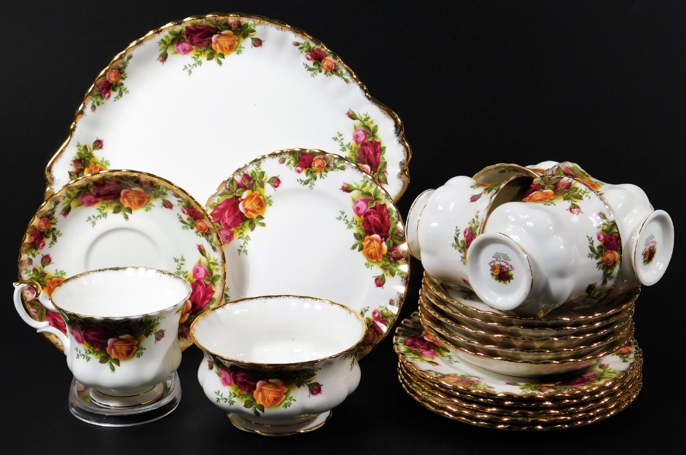 A Royal Albert Old Country Roses part tea service, to include serving plate, 26cm W, sugar bowl,