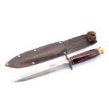 A Southern & Richardson World War II fighting knife, with sheaf, numbered in ink verso 5783687, 29.