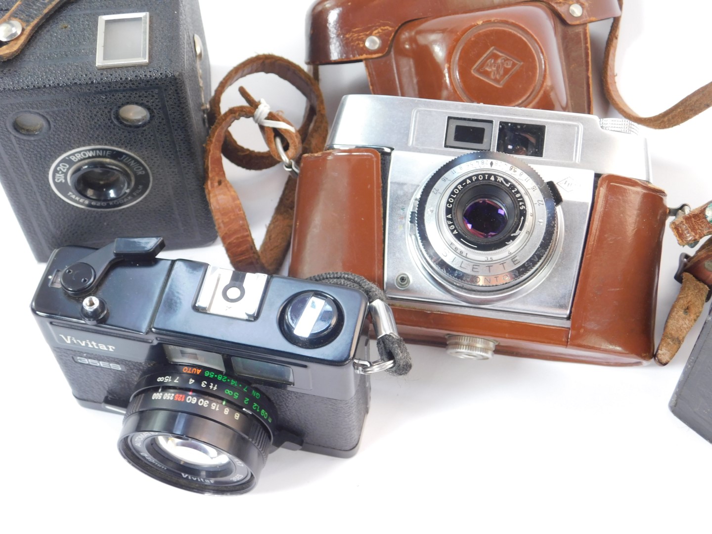 An Agfa camera, with a Silette Prontor-SVS lens, Vivitar 35ES camera, Kodak Brownie Junior six-20 - Image 2 of 2
