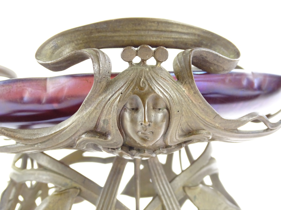 A late 19th/early 20thC Art Nouveau iridescent purple glass bowl, with bronze mounts, cast with - Image 2 of 2