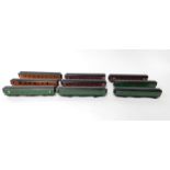 Four Exley OO gauge coaches, Southern green livery, 1st, 3rd and Restaurant cars, together with five