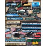 Hornby OO gauge locomotives, including Albert Hall, Great Western livery, 4-6-0, two diesel