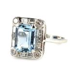 An aquamarine and diamond ring, in the Art Deco style, with central rectangular cut aquamarine, 8.