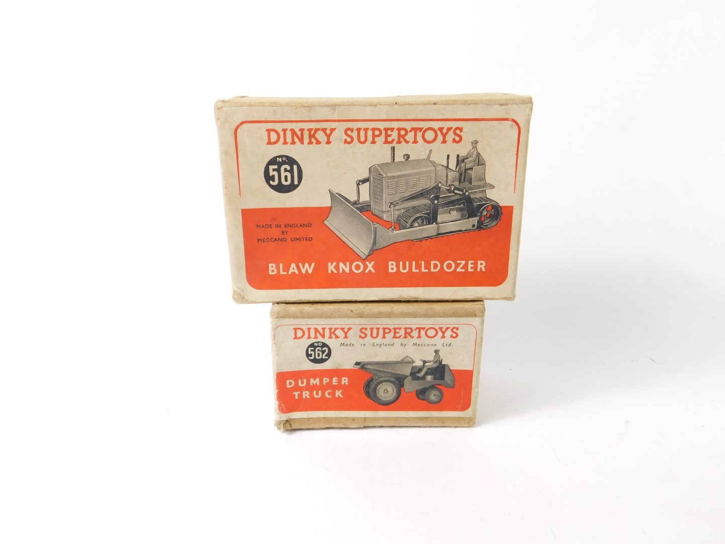 A Dinky Supertoys Blaw Knox bulldozer, red body with driver and crawler tracks, No 561, together - Image 3 of 3