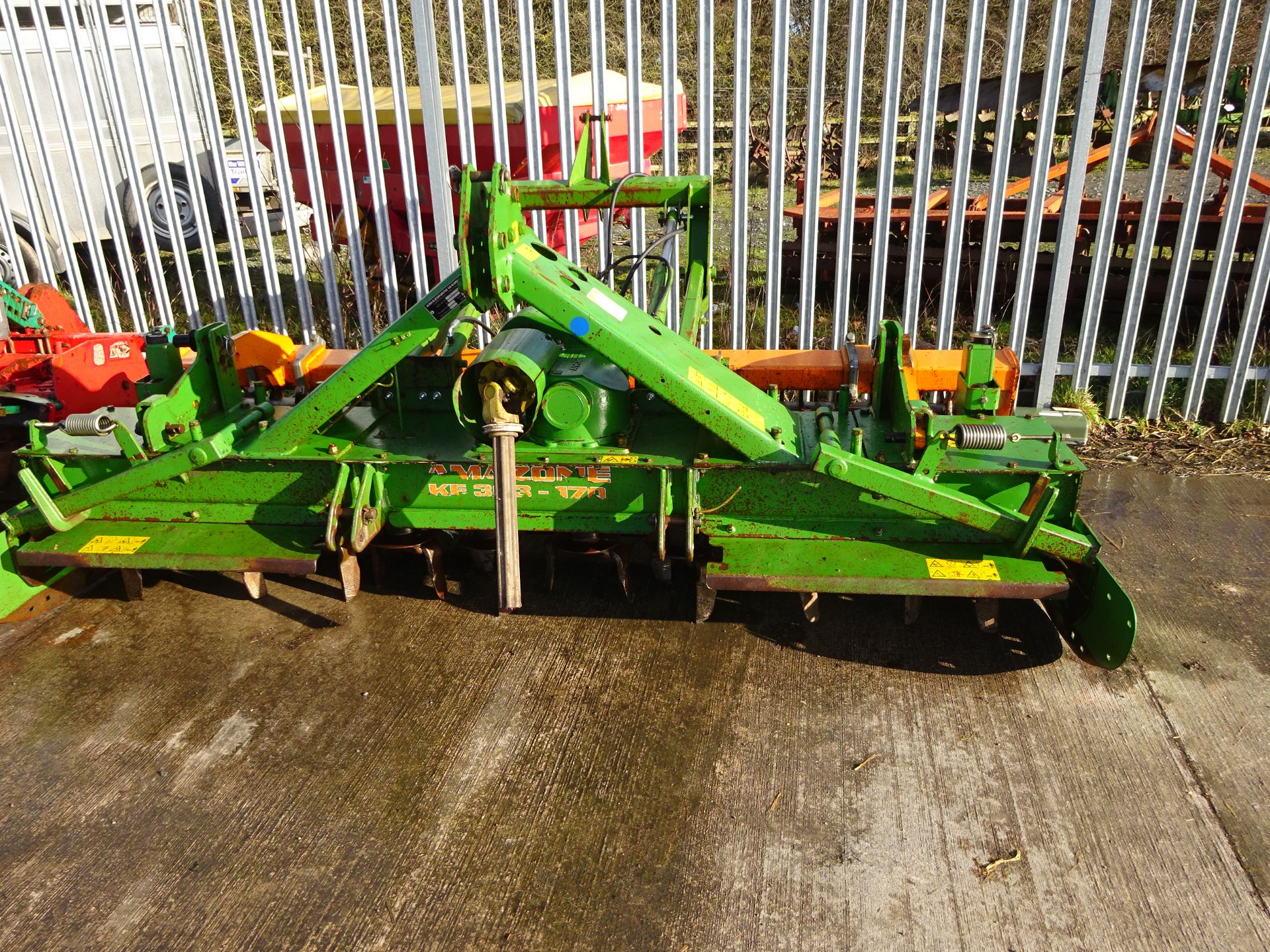 2009 AMAZONE KE303-170 3M POWER HARROW C/W REAR LINKAGE - Image 2 of 2