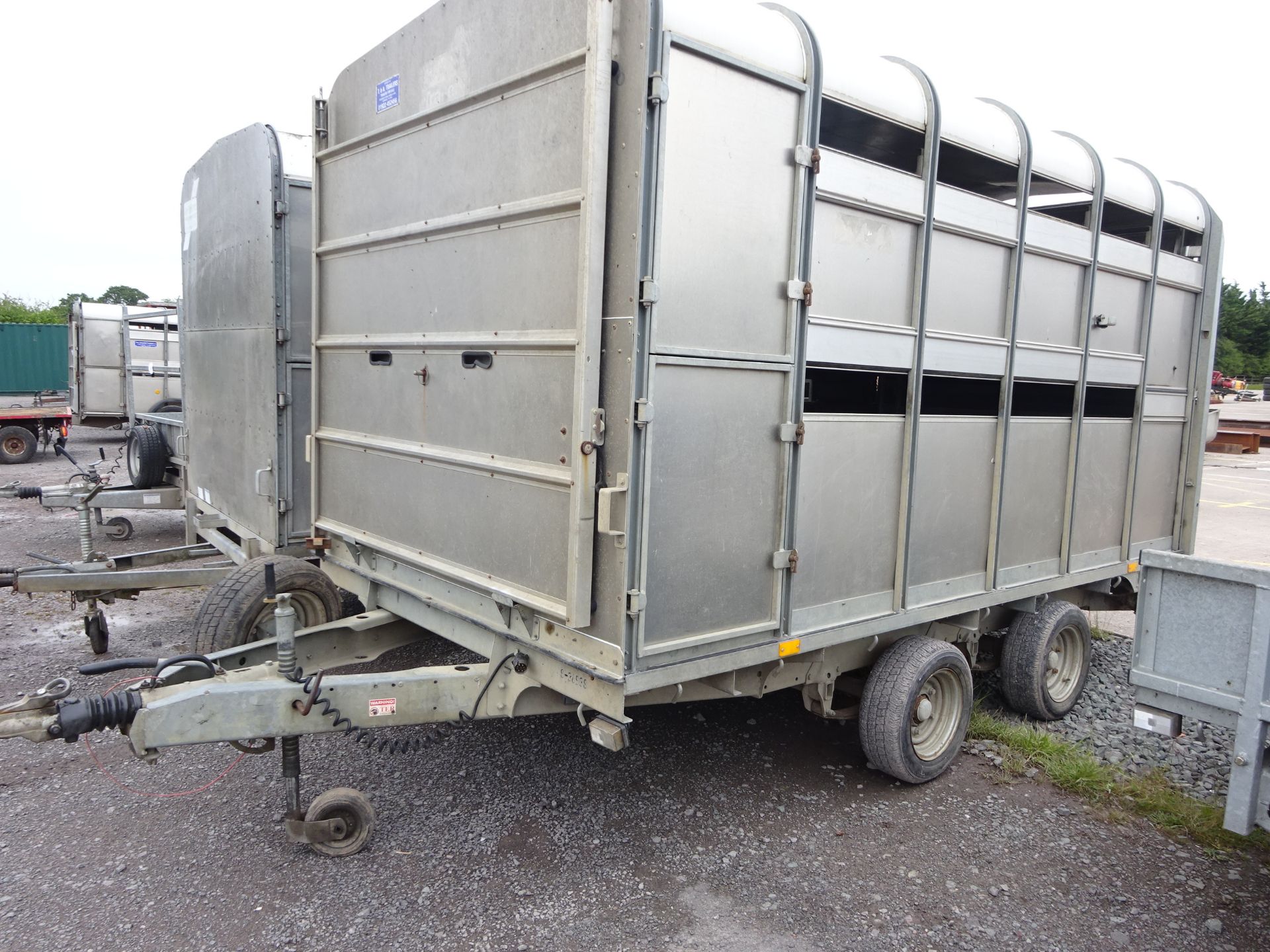 IFOR WILLIAMS DP120 STOCK TRAILER DECKS AND PARTITIONS