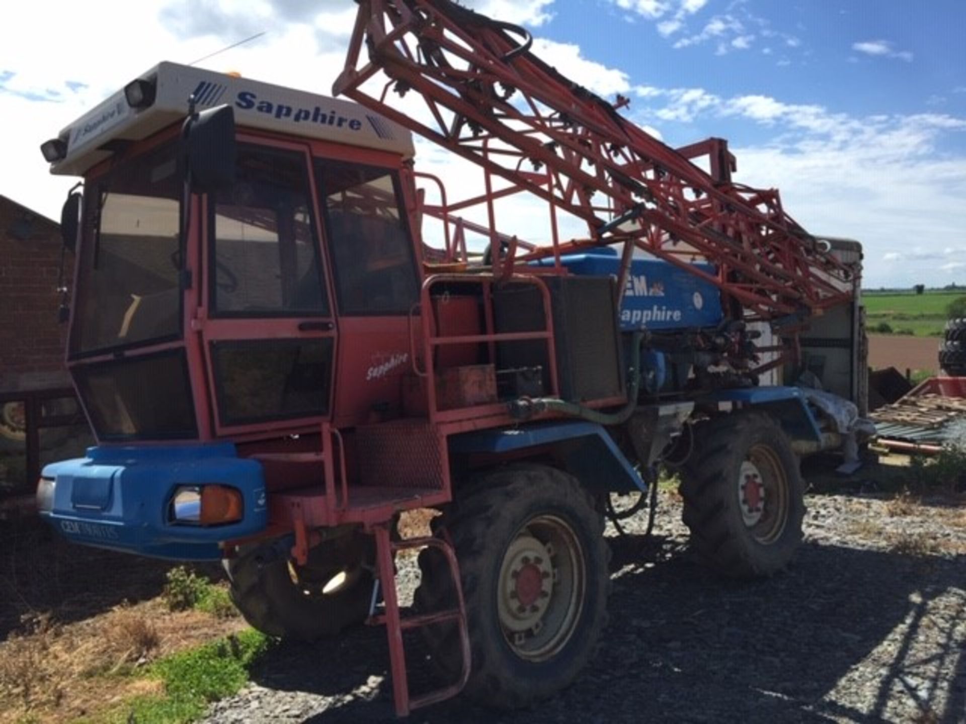 GEM SAPHIRE SELF PROPELLED SPRAYER WITH 2 SETS OF WHEELS ROWCROPS , 24MTR BOOM REG N349 NFE 1997 - Image 3 of 5