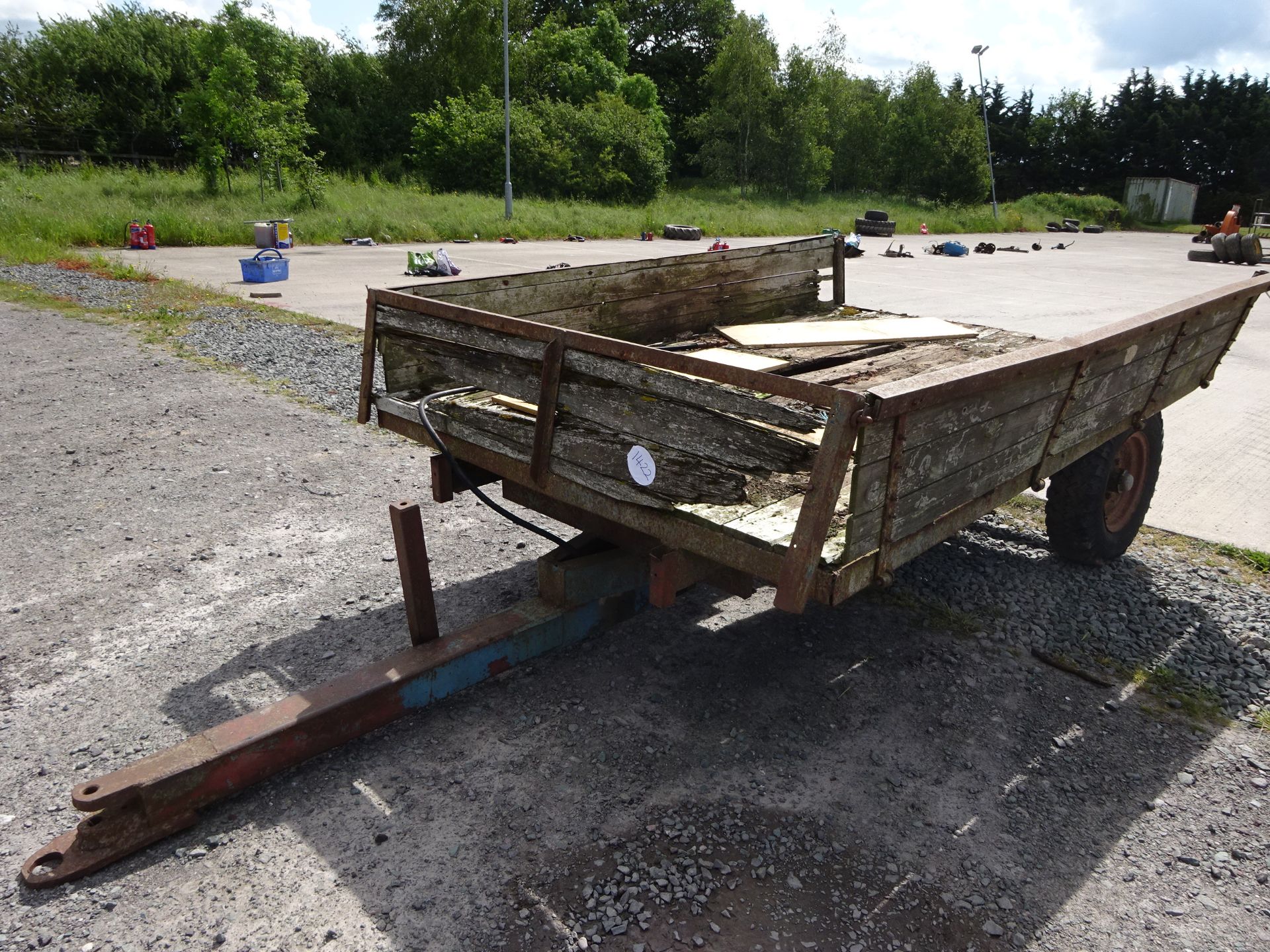 3 TONNE TIPPING TRAILER