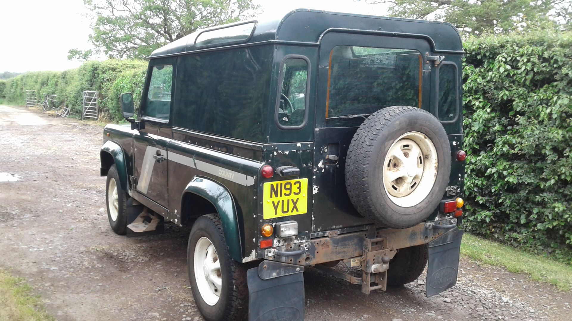 (96) LANDROVER DEFENDER 90 TDI COUNTY 2.5 L DIESEL 129000m 2 owners N193YUX - Image 5 of 6