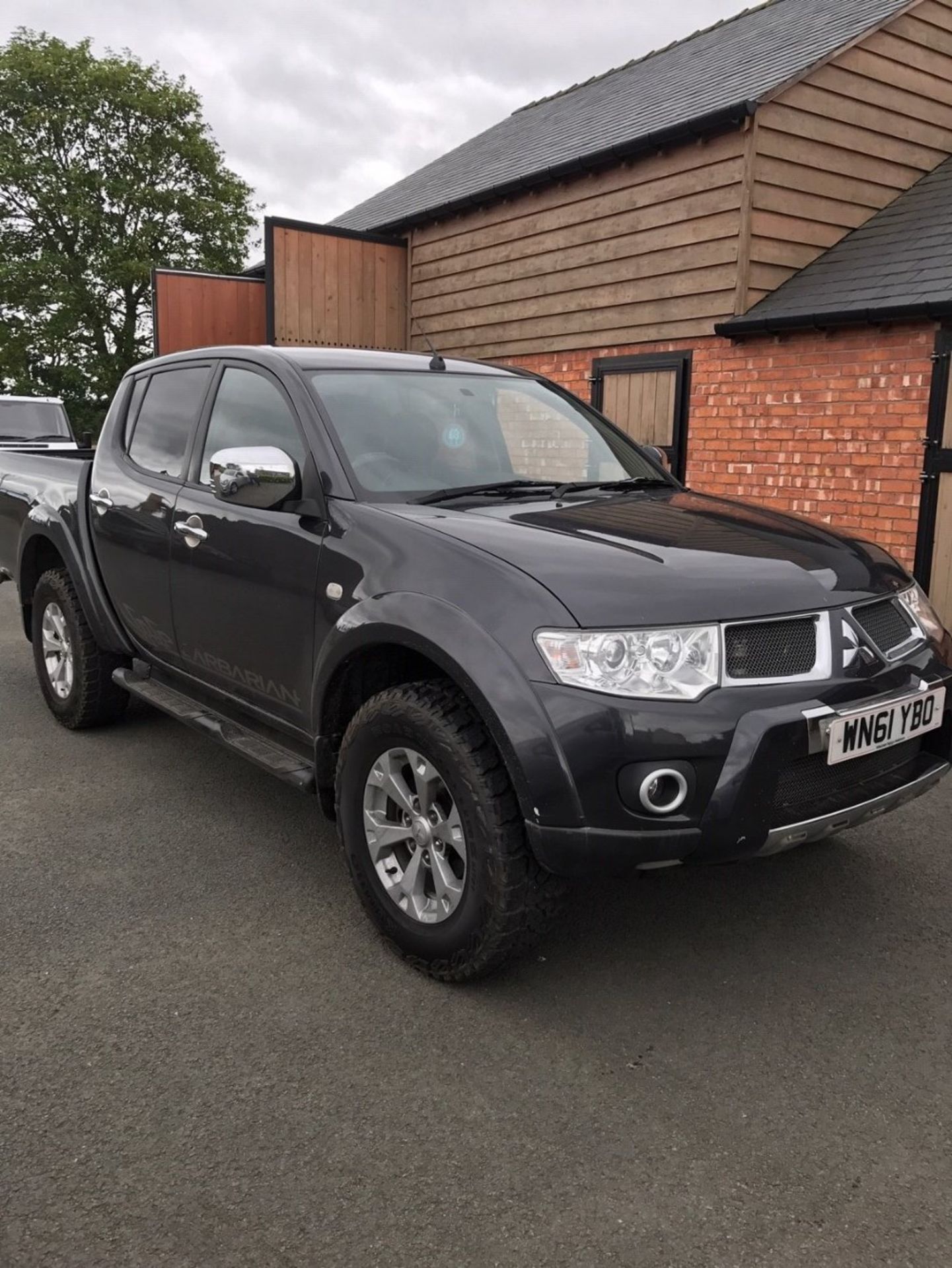 MITSUBISHI L200 PICK UP