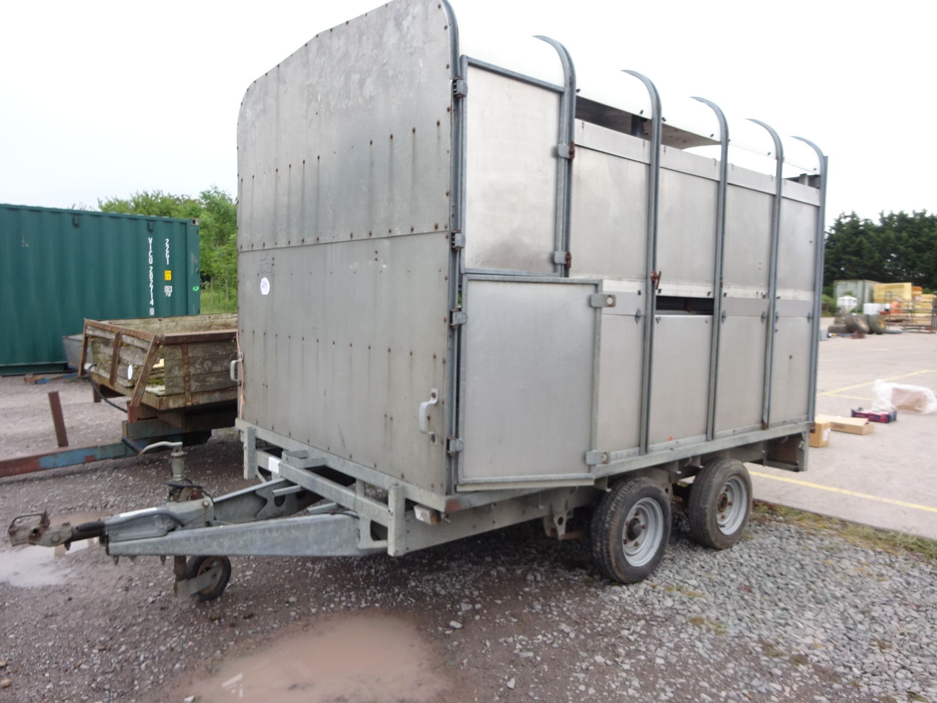 IFOR WILLIAMS DP120 10FT CATTLE TRAILER C/W PARTITION