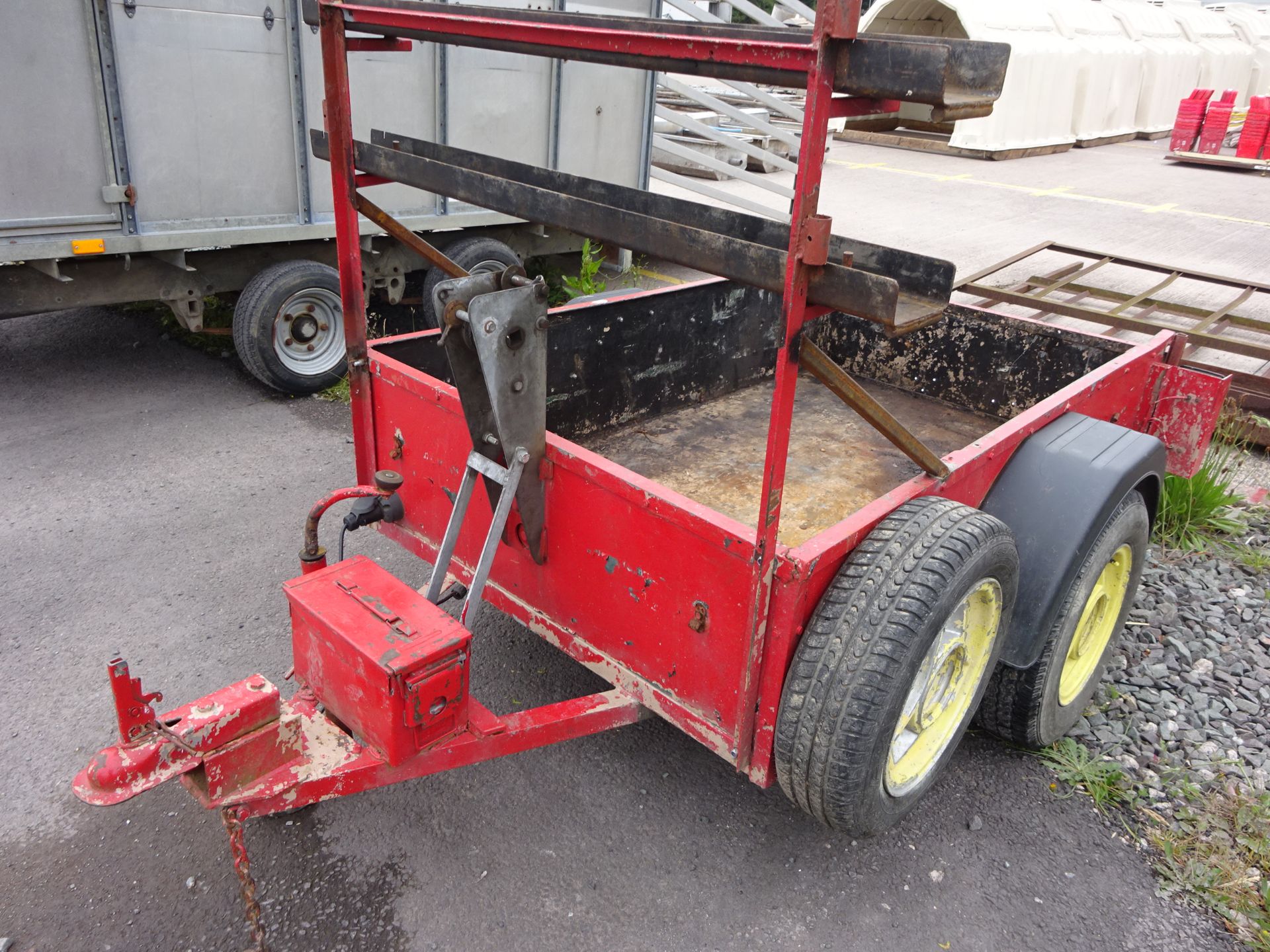 6 X 5 TRAILER C/W RAMPS & WINCH