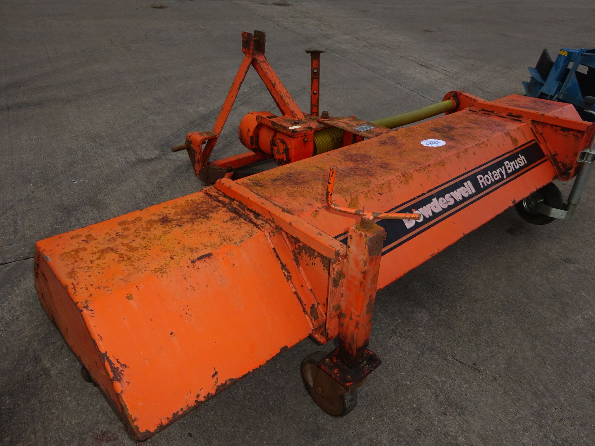 DOWDESWELL PTO DRIVEN ROAD BRUSH