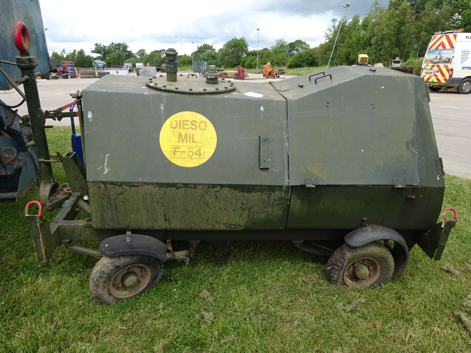 EX ARMY FUEL BOWSER ON WHEELS