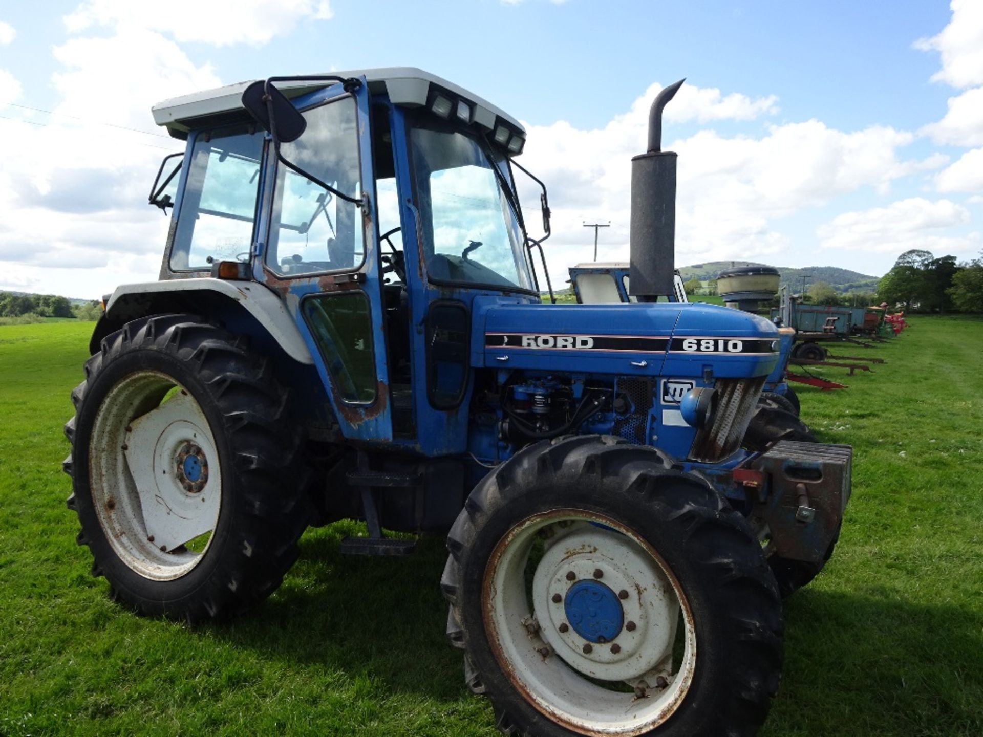 FORD 6810 4WD TRACTOR - Image 7 of 8