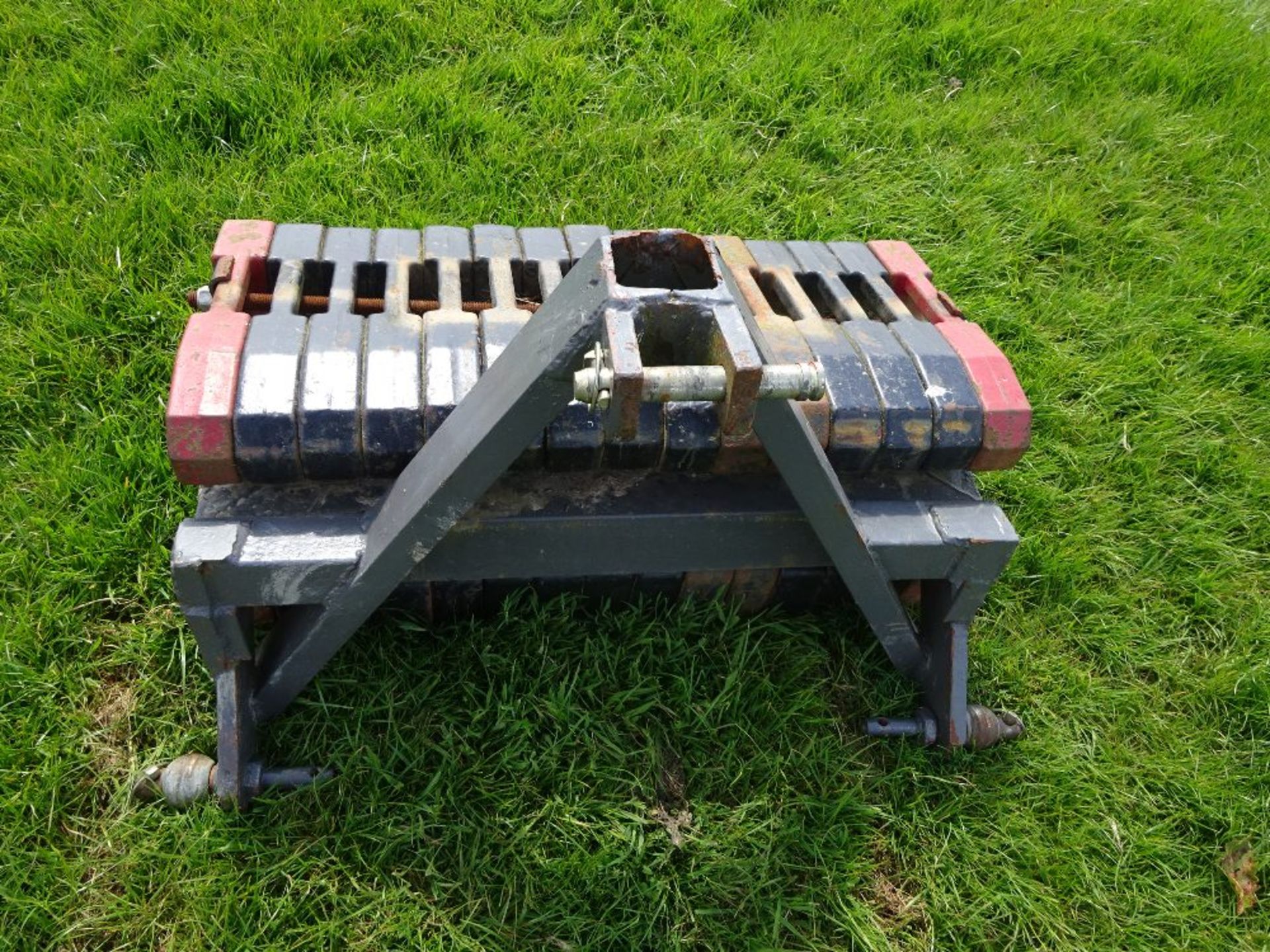 SET OF WEIGHTS TO FIT MF TRACTOR - Image 2 of 2