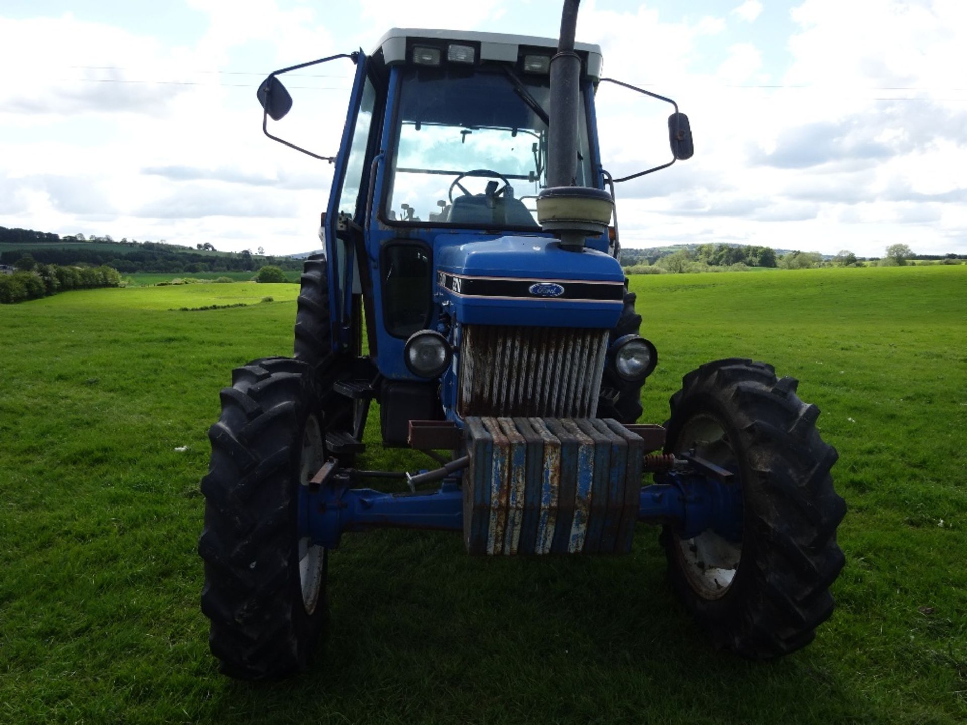 FORD 6810 4WD TRACTOR - Image 6 of 8