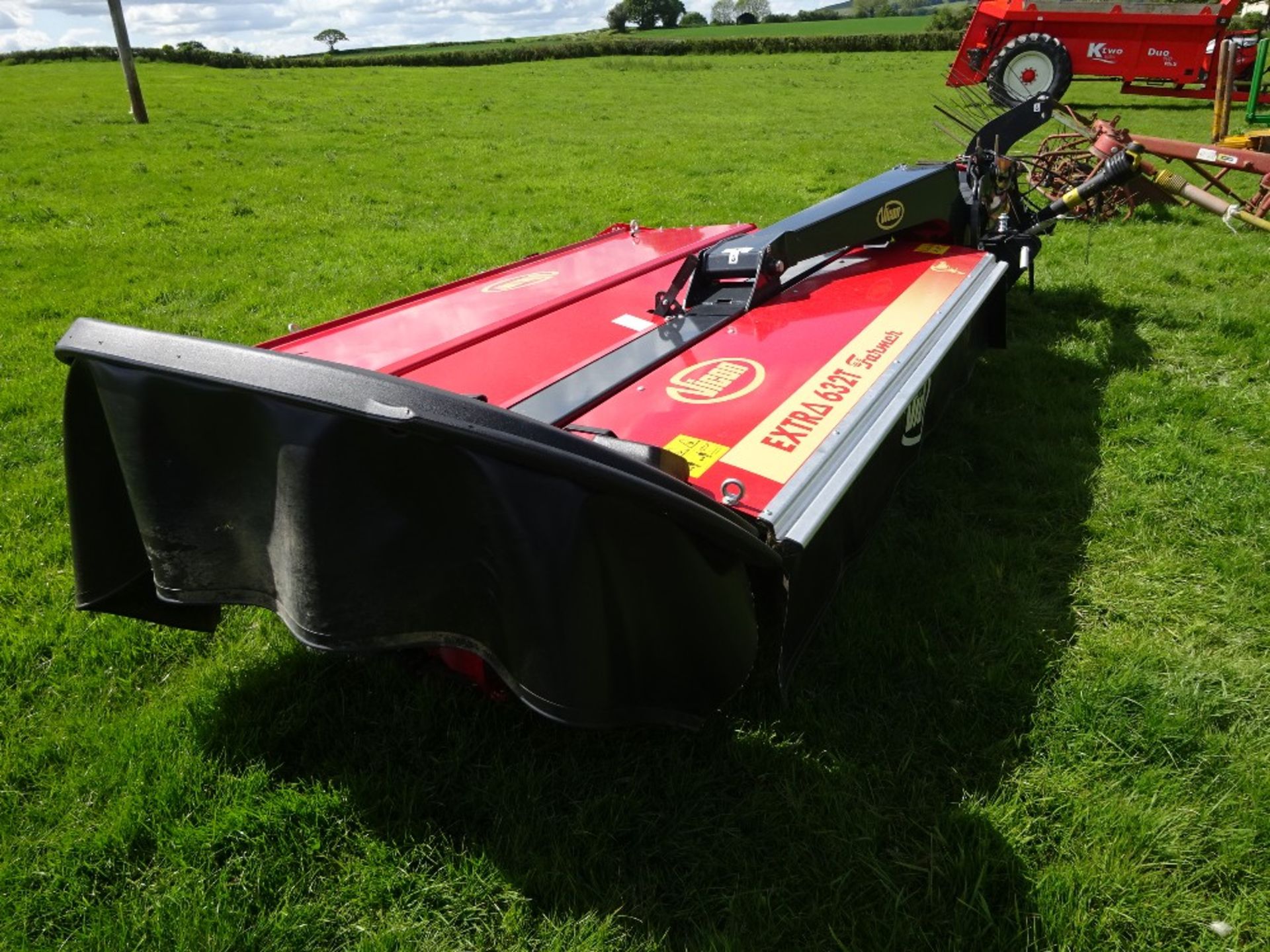 VICON EXTRA 632T MOWER CONDITIONER, 2018, 90 ACRES ONLY - Image 5 of 6