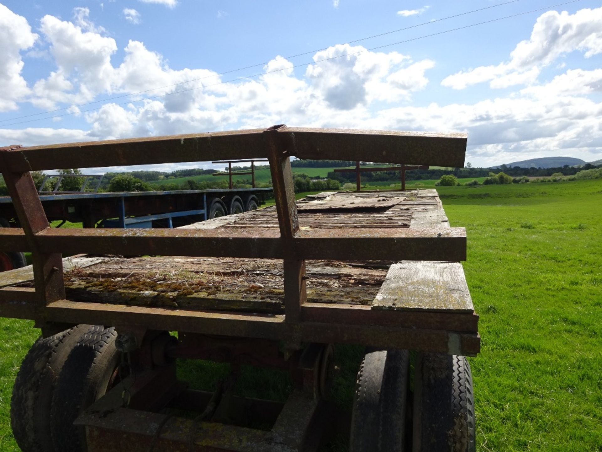 ARTICULATED BALE TRAILER - APPROX 26FT - Image 2 of 5