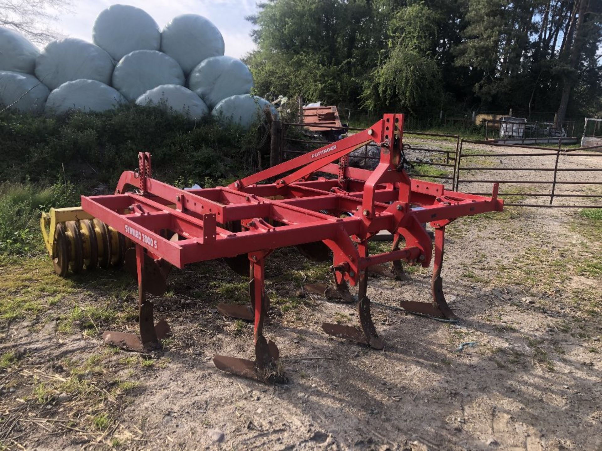 POTTINGER SYNKRO 3000 S. CULTIVATOR