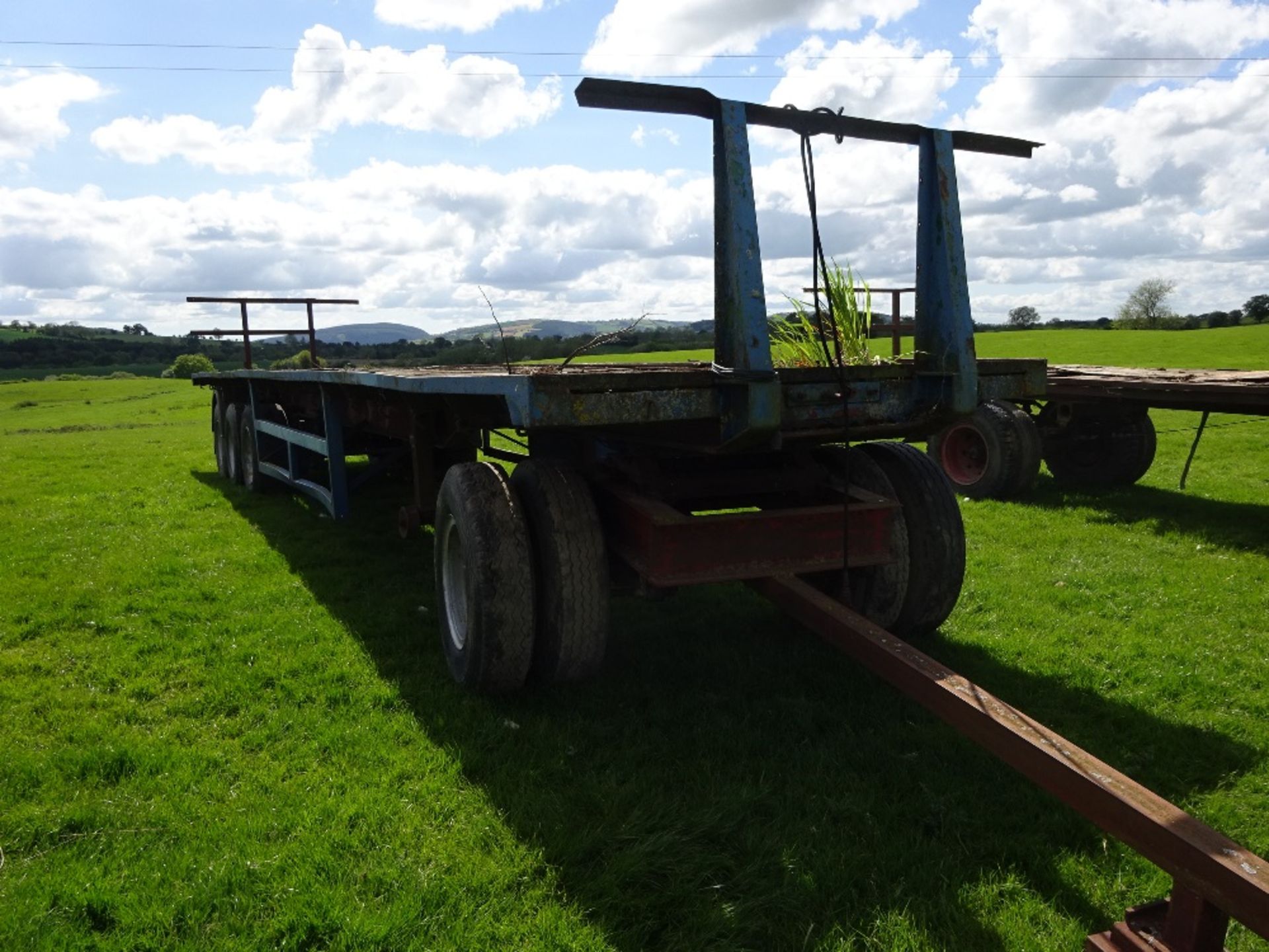 TRIPLE AXLE ARTICULATED BALE TRAILER C/W BOGEY