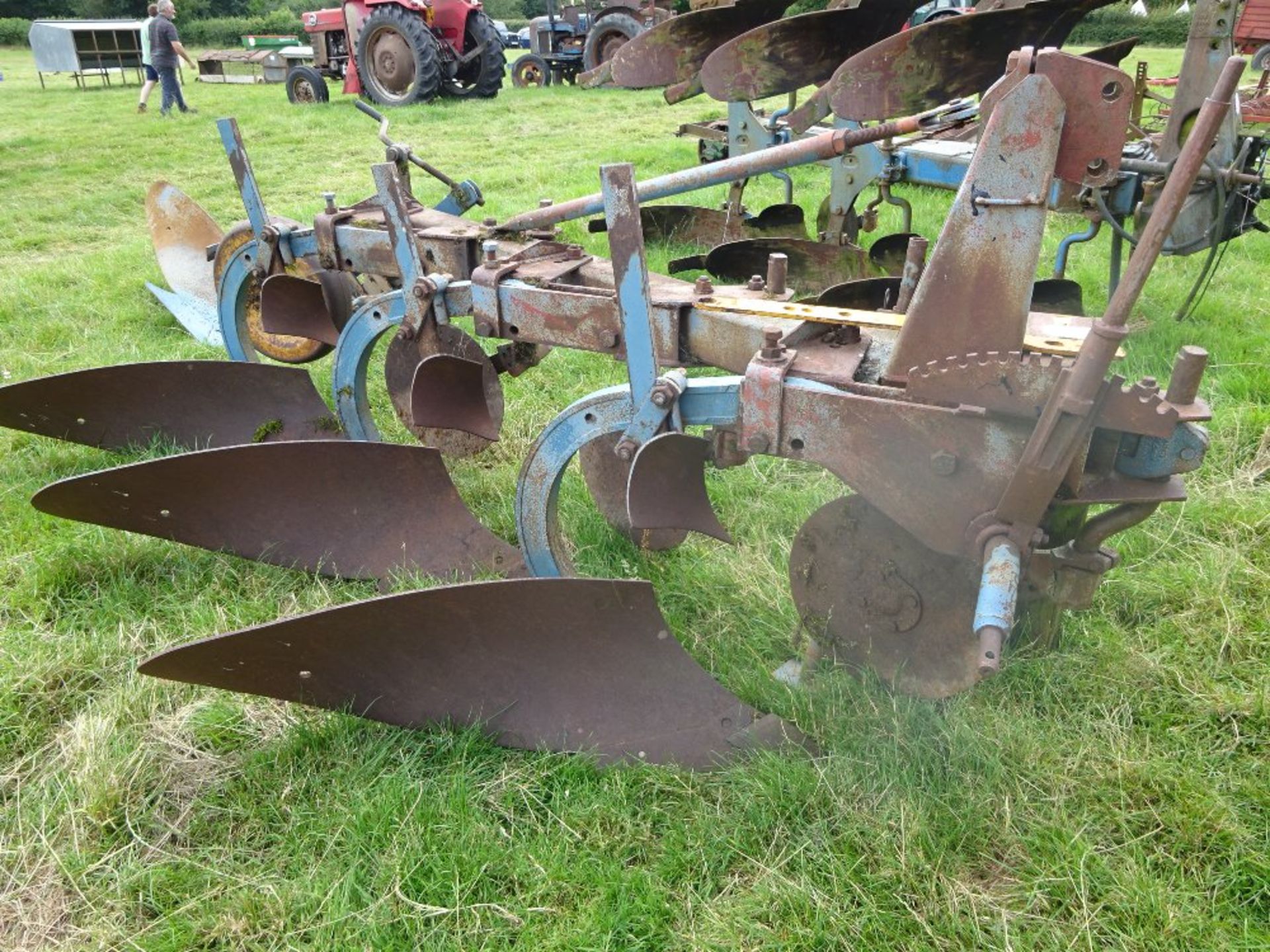 OVERRUN THREE FURROW PLOUGH, WITH FOURTH FURROW TO ADD B387