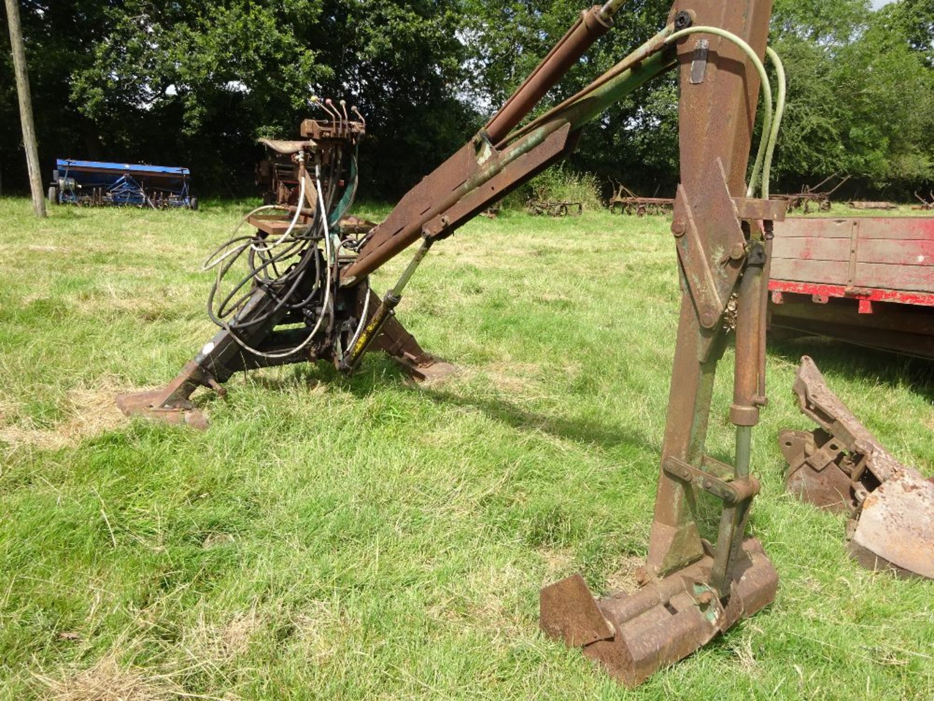 McCONNEL HYD MOUNTED DIGGER