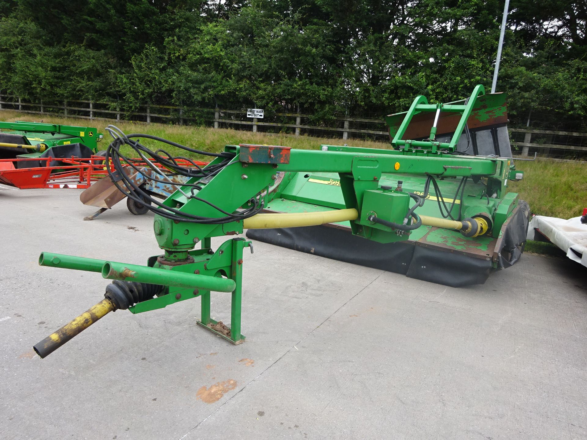 JOHN DEERE 1365 MOWER CONDITIONER C/W AUTO SWATHE , SWIVEL HEADSTOCK