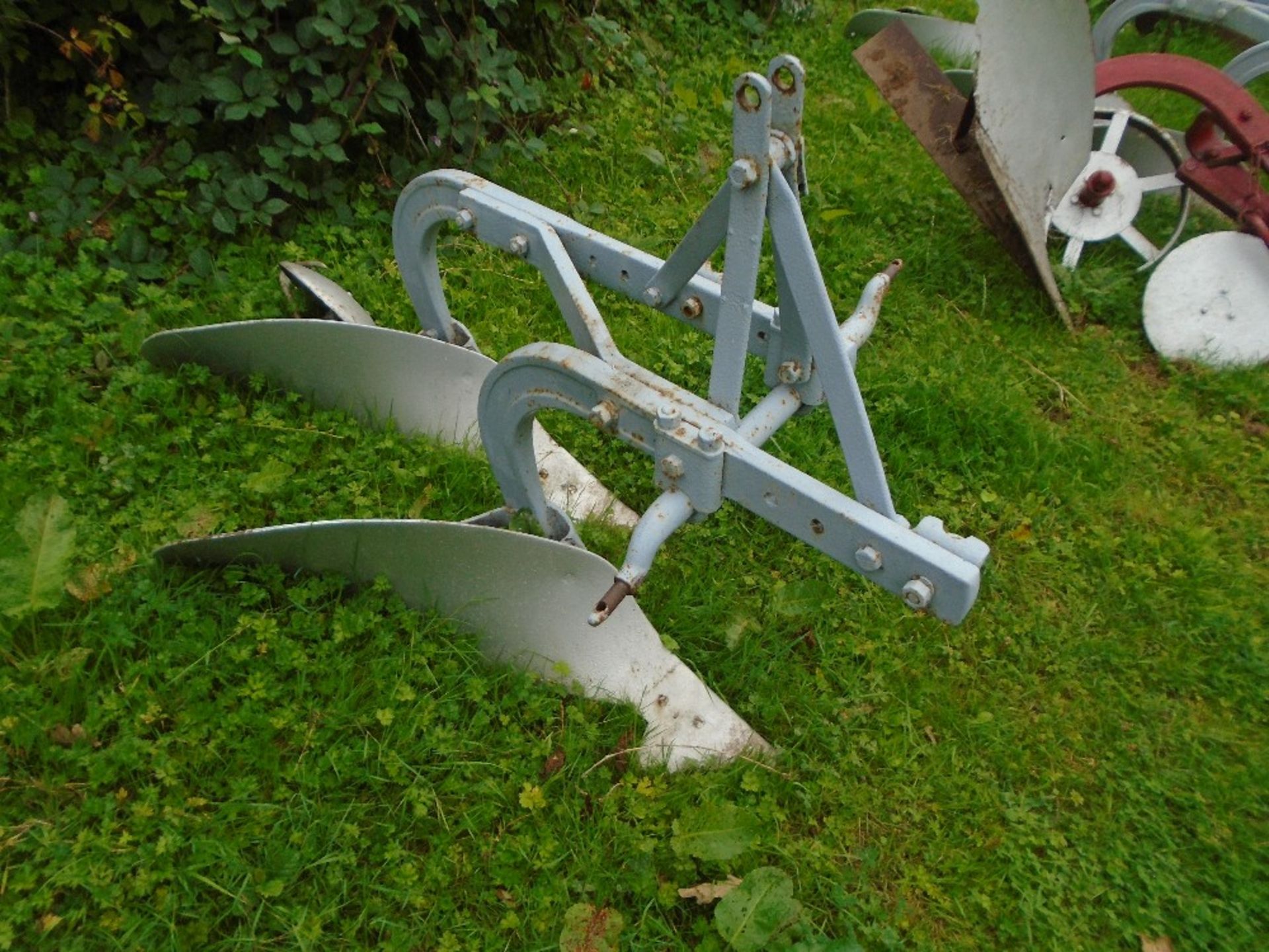 FERGUSON 2 FURROW PLOUGH