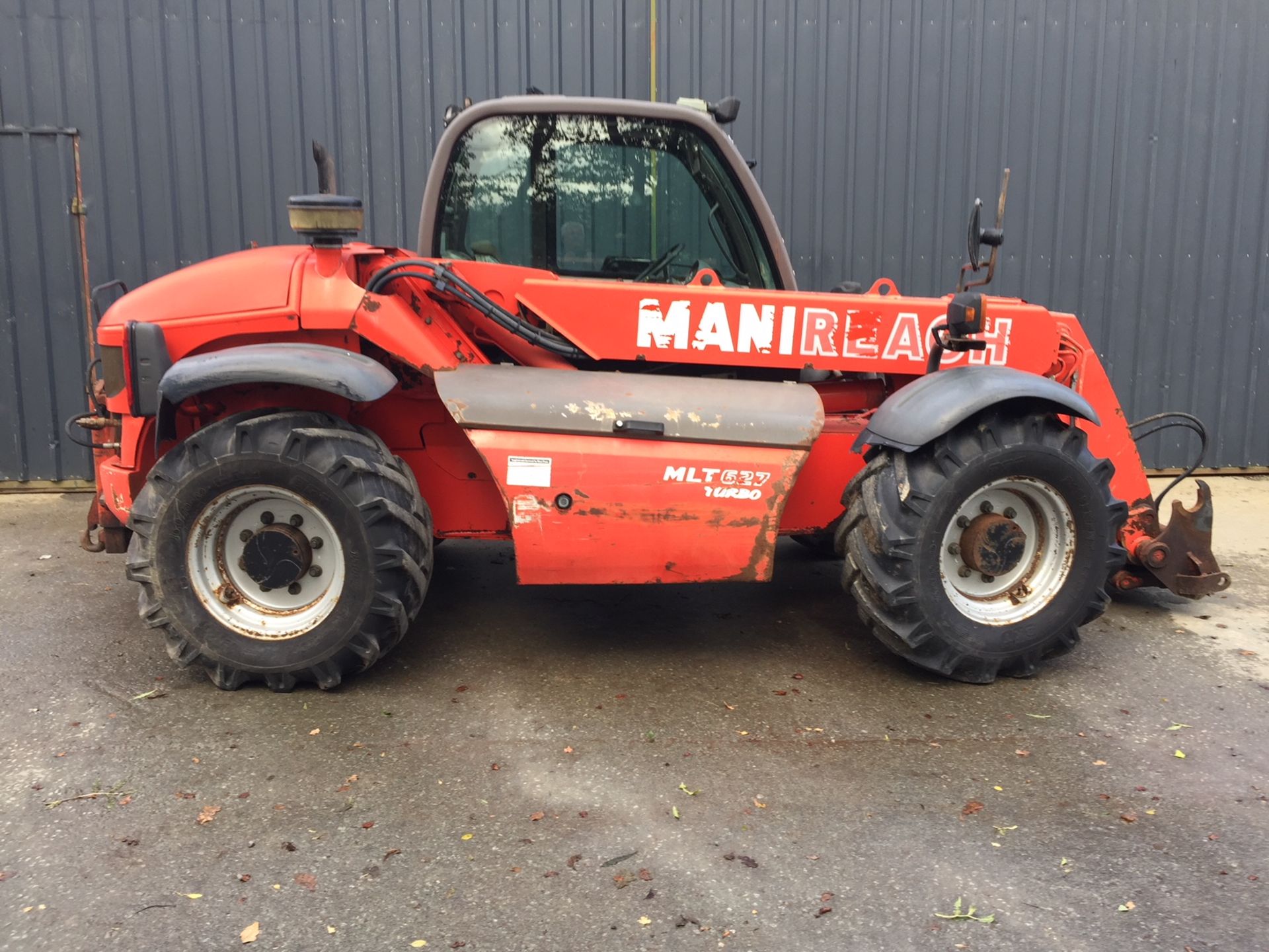 2005 MANITOU 627 TELEPORTER (2600 ON CLOCK) - DONE APPROX 6000 - RUNS WELLS