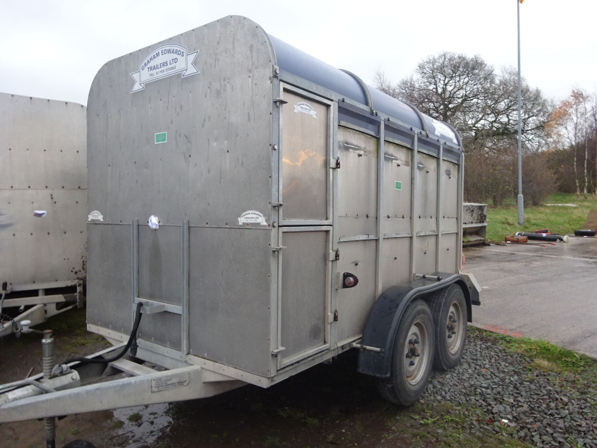 GRAHAM EDWARDS 10 X 6 CATTLE TRAILER