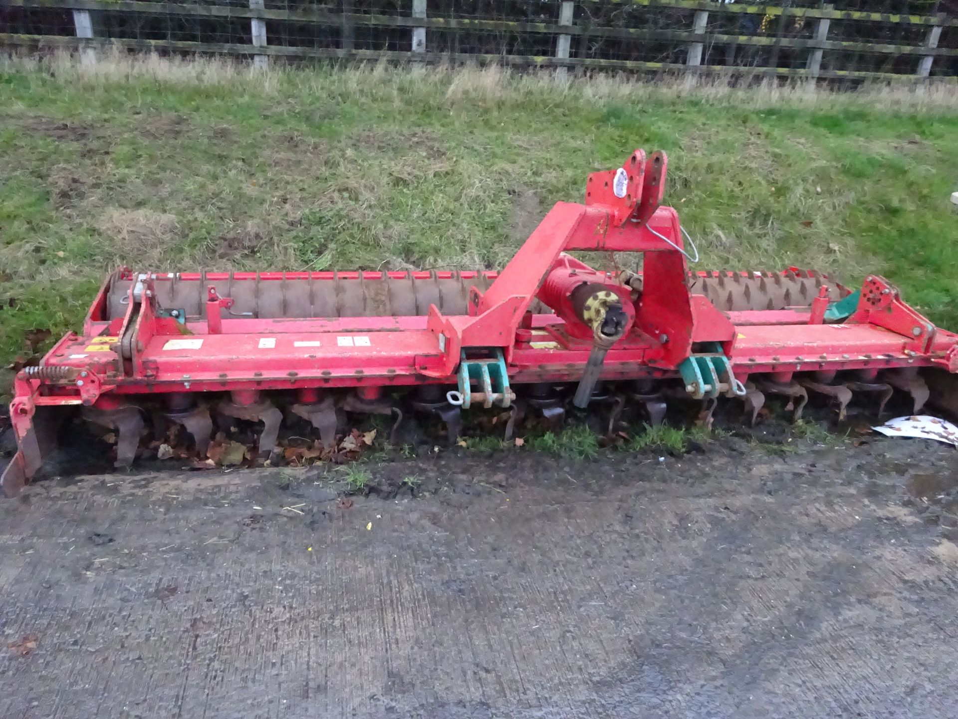 KV 401 NGH 4M POWER HARROW