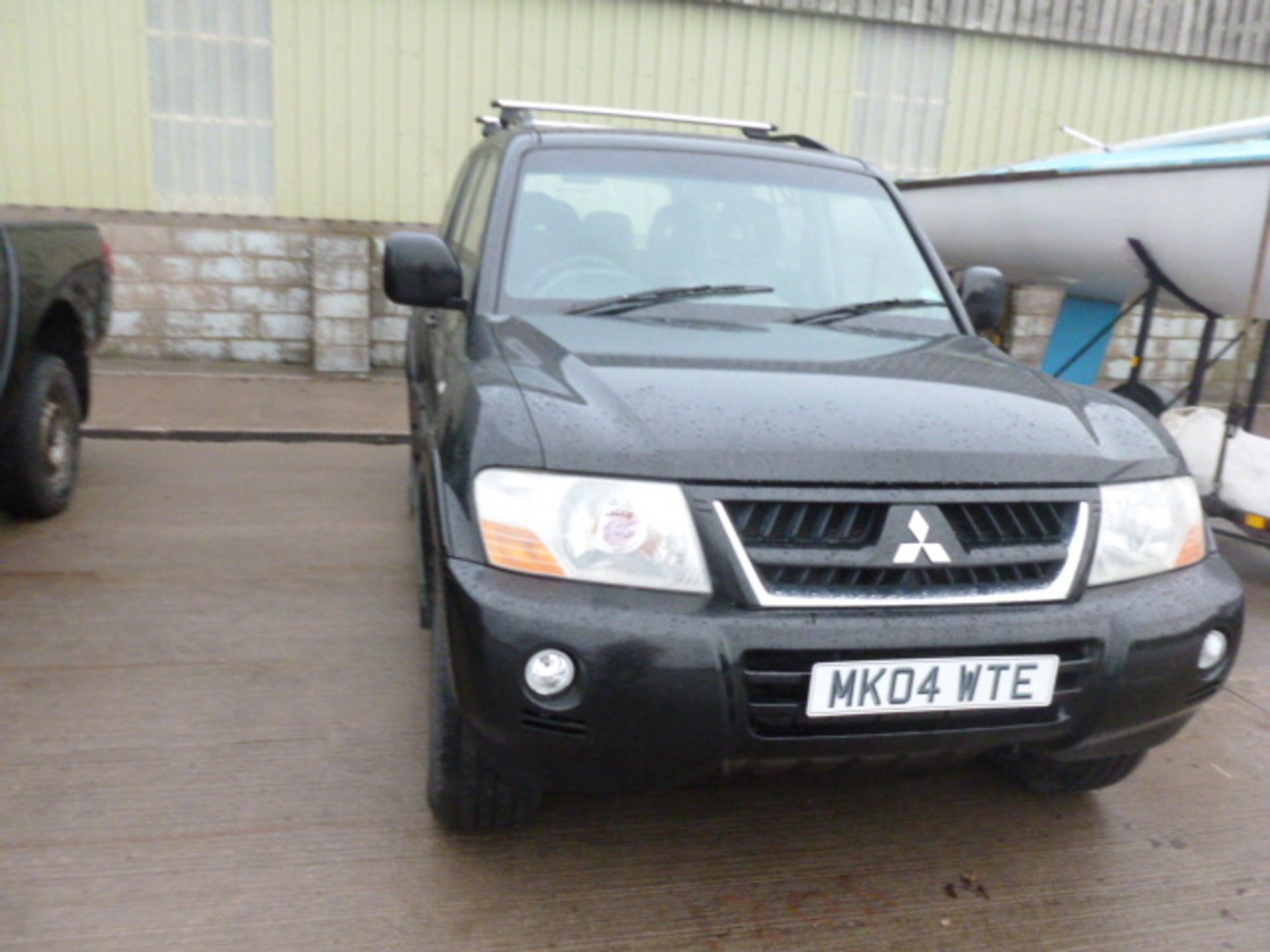 MITSUBUSHI SHOGUN LWB 04 155000 MILES ONE OWNER FROM NEW