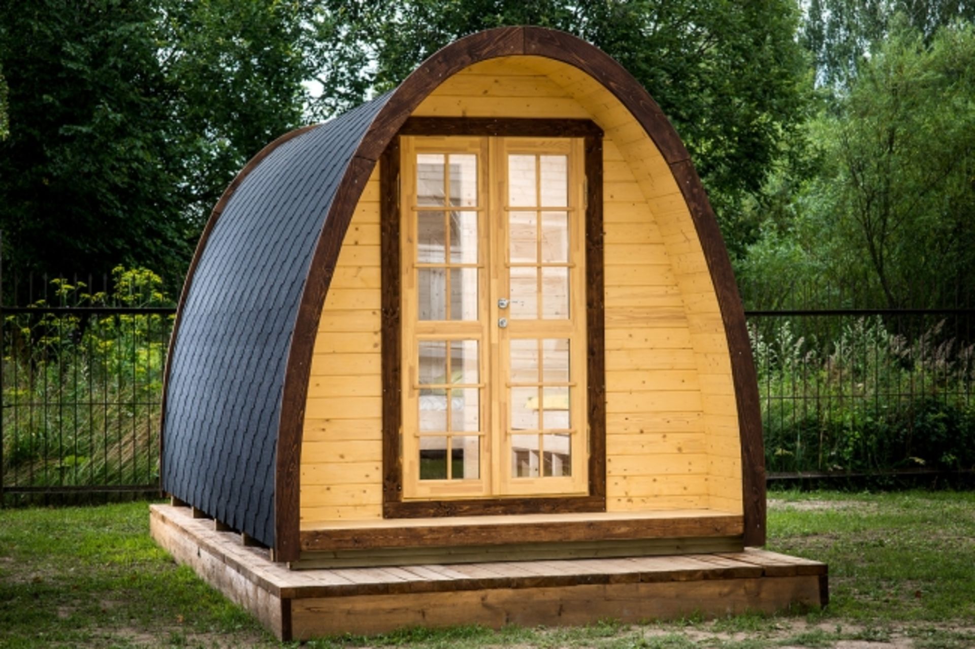 V Brand New 9.3m sq (2.4m x 4.8m) Spruce Camping Pod - Holds 2-4 People - Opening Window In The Back