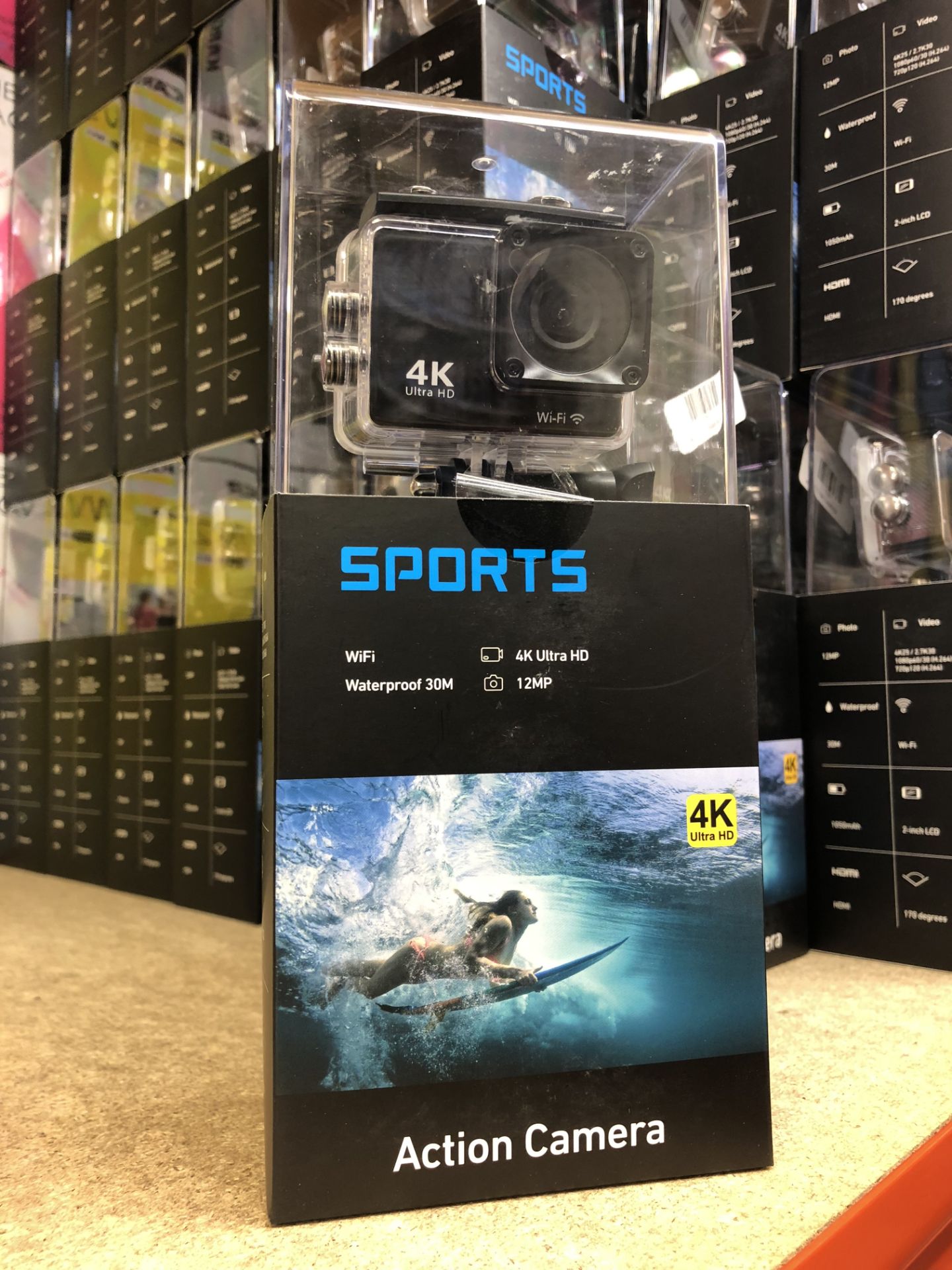 Brand New Full Ultra HD 4K Waterproof WiFi Action Camera With Audio - Box And Accessories - 30m
