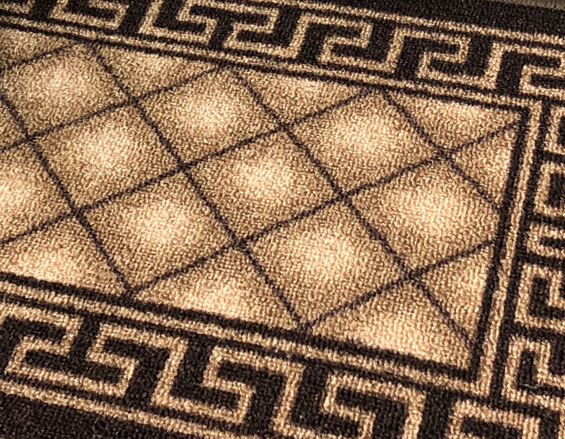 V Brand New 40 X 60cm Brown Decorative Door Mat - Image 2 of 2