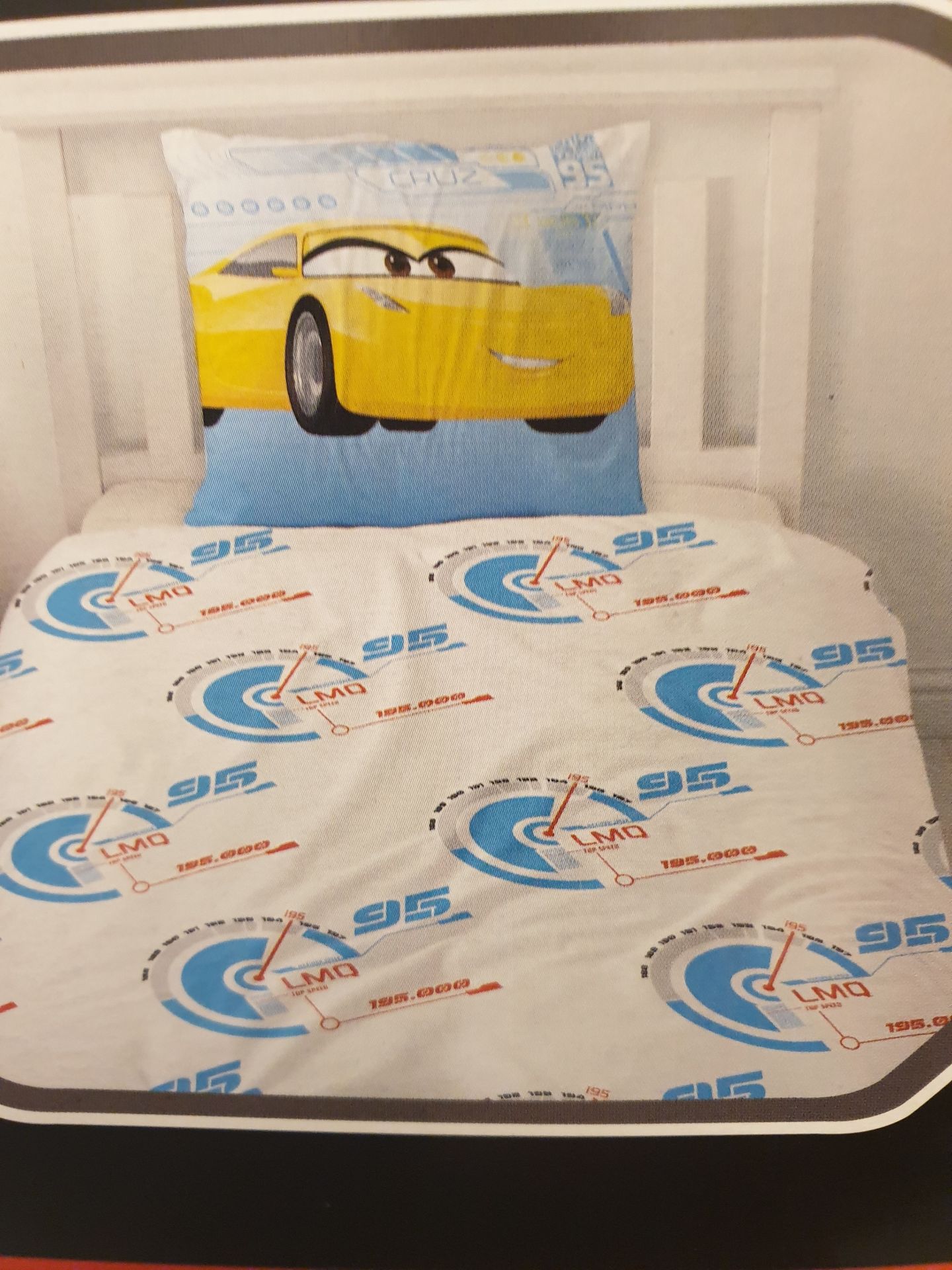 V Brand New Disney Pixar Cars 3 Single Bed Set - Image 3 of 4