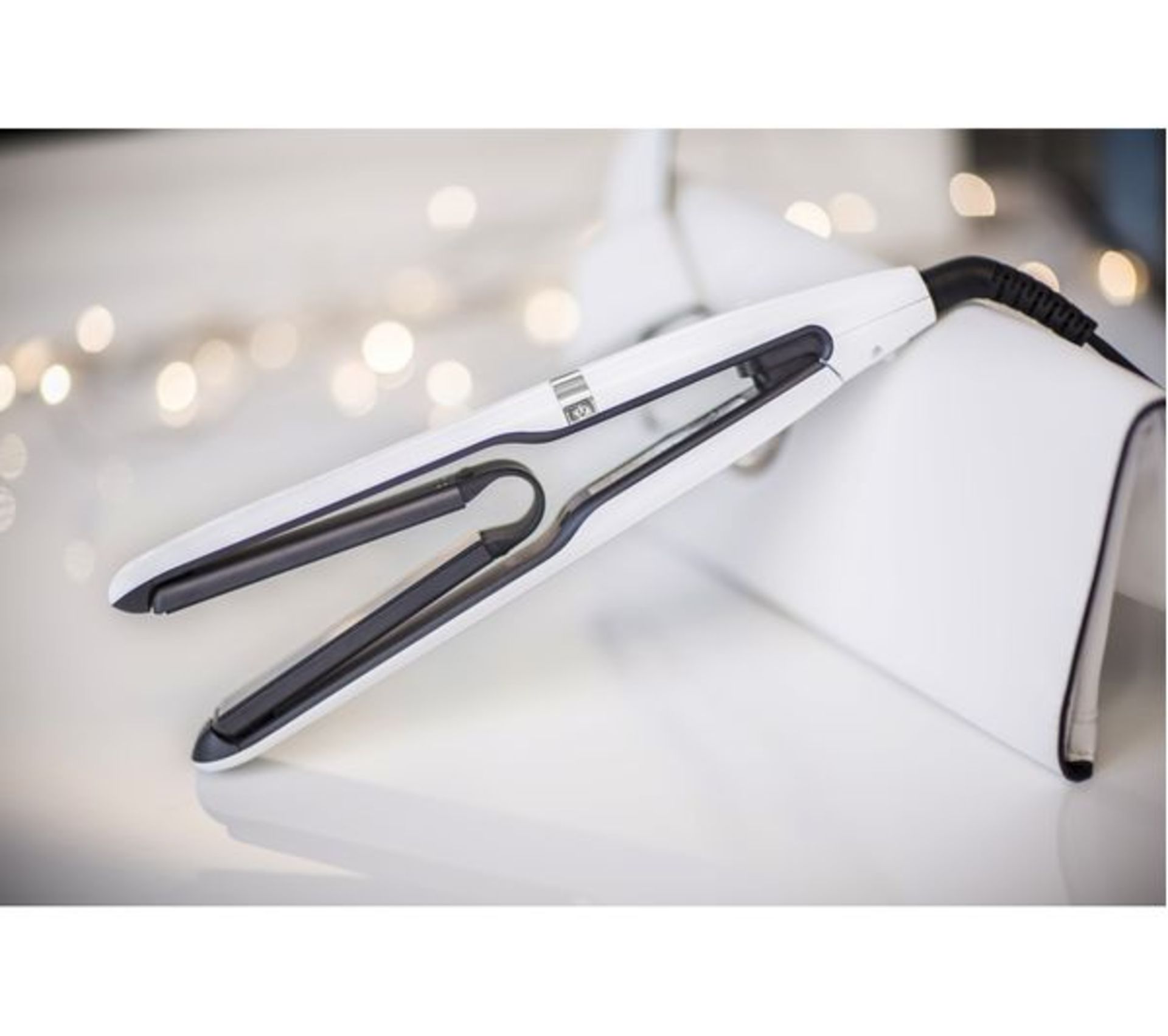 V Brand New Remington Air Plates Straightener - Argos Price £79.99 - 5 Optimum Temperature - Image 2 of 4