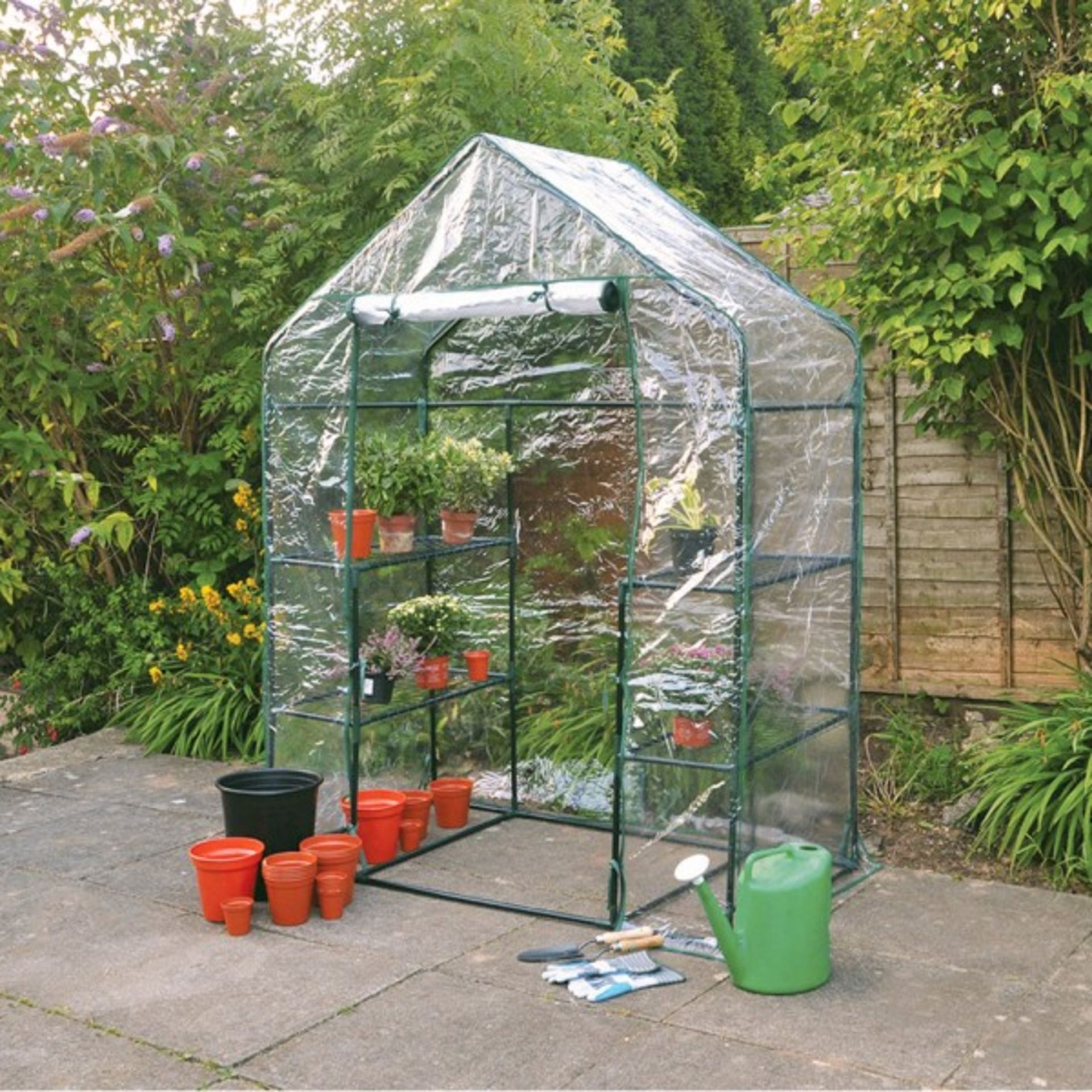 V Brand New Greenhouse 69 x 49 x 160cm