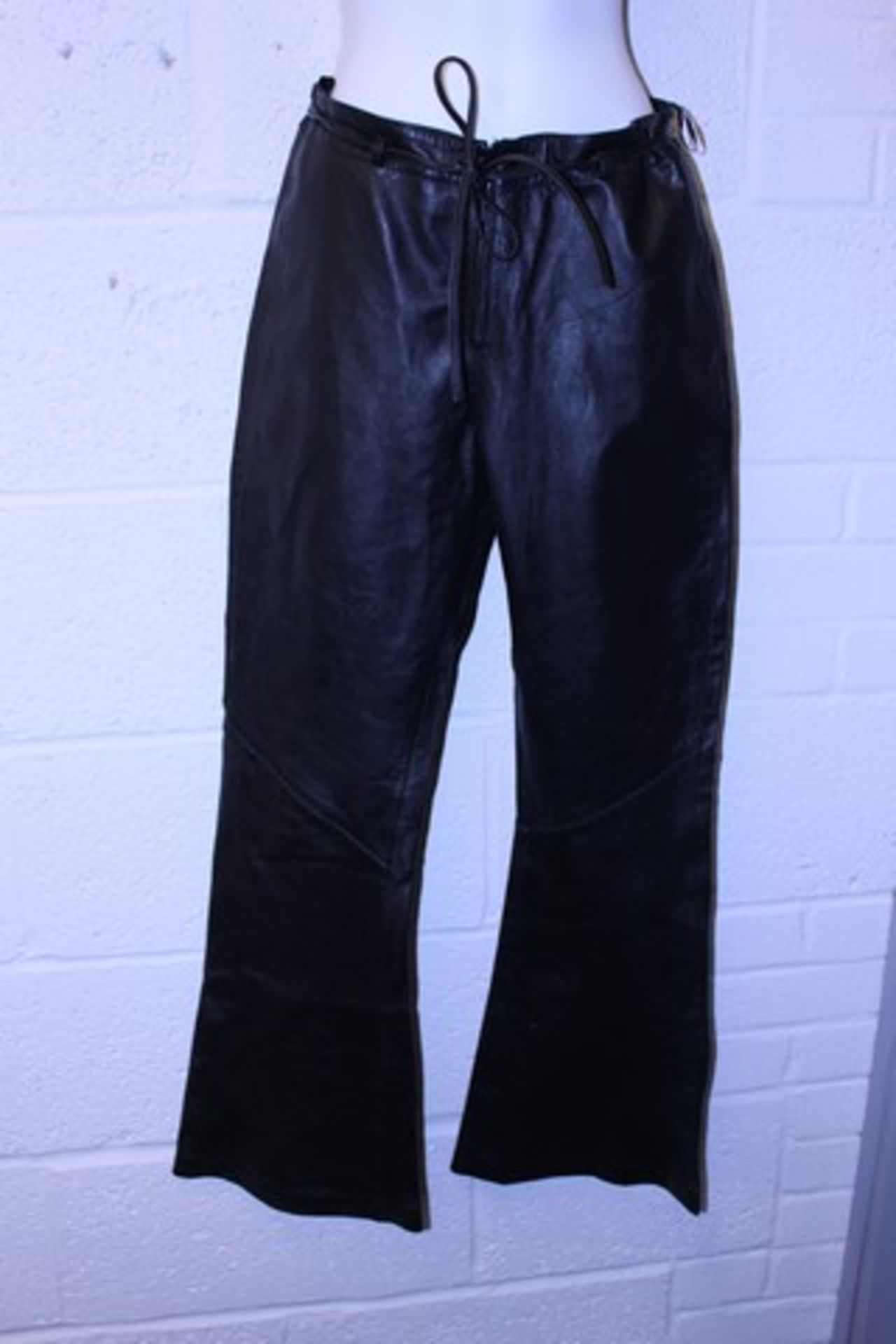 Grade U Pair Ladies Outer Edge Black Leather Trousers Size 12