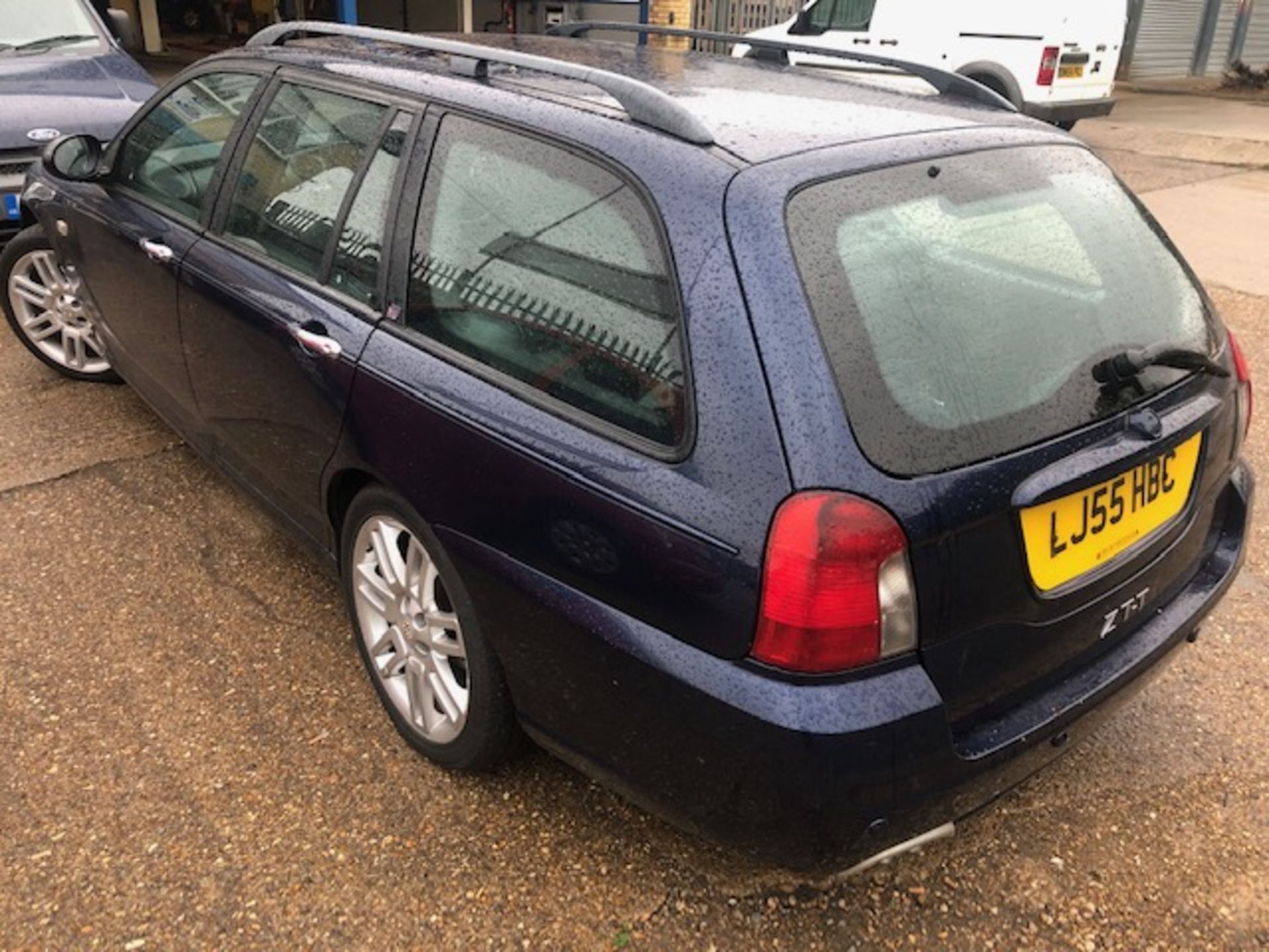 V 2005 (55) MG ZT-T CDTI 135 Auto 5 Door Estate 1951cc - Diesel - Automatic - Remote key - MOT Exp - Image 3 of 7