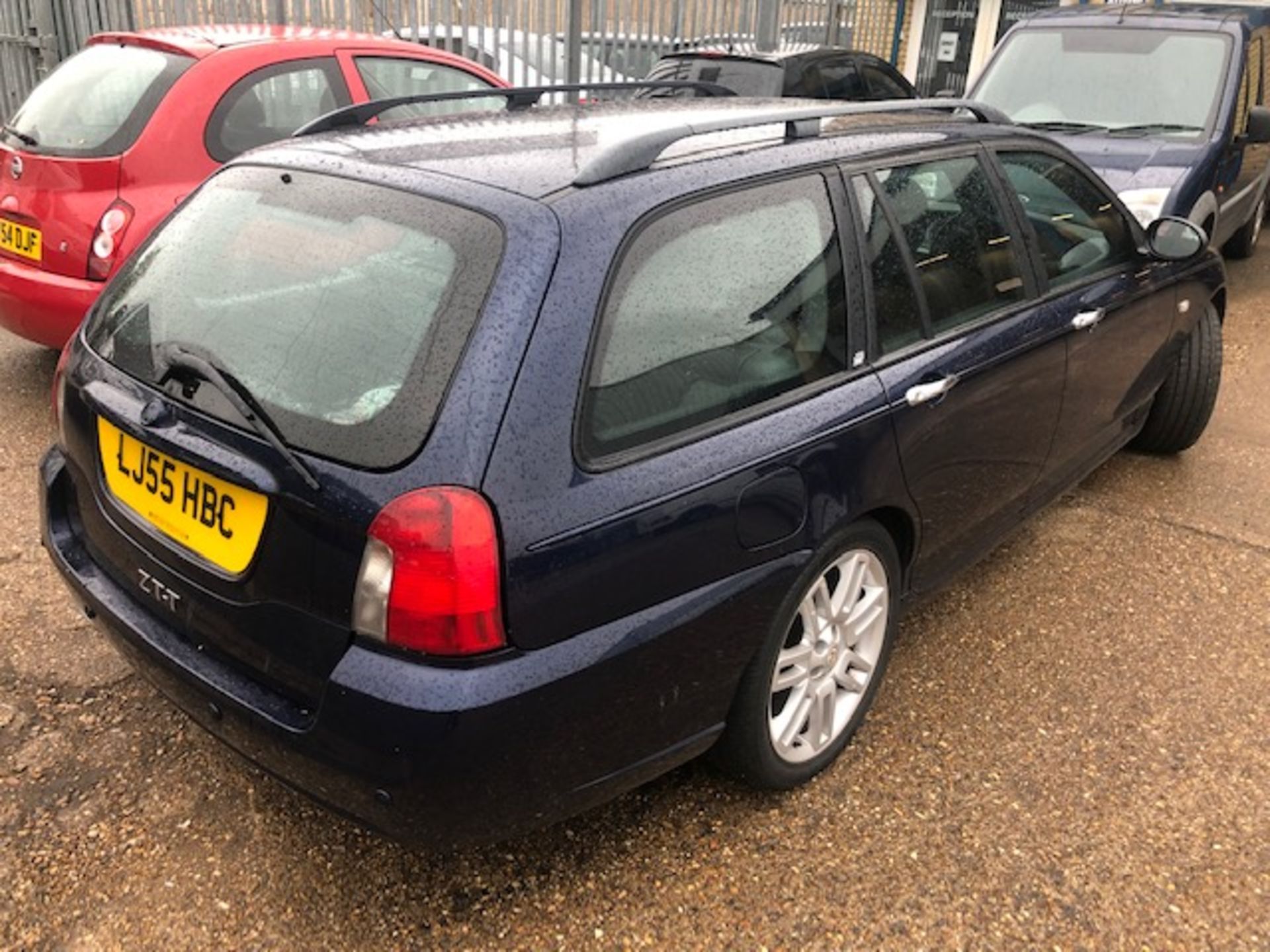 V 2005 (55) MG ZT-T CDTI 135 Auto 5 Door Estate 1951cc - Diesel - Automatic - Remote key - MOT Exp - Image 2 of 7