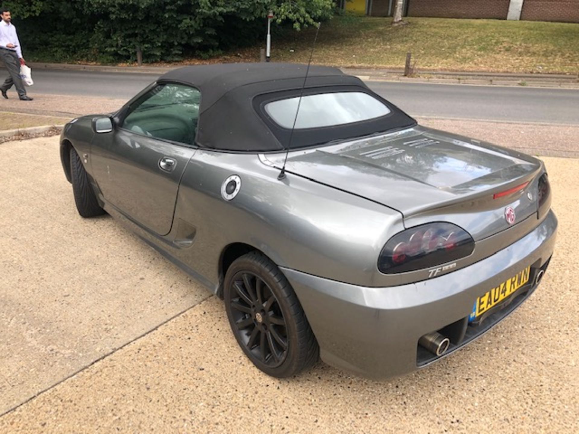 V 2004 (04) Grey MG TF 160 - Petrol - 1796cc - Manual - MOT Exp 16/07/2020 - Mileage 9748 ( - Image 4 of 6