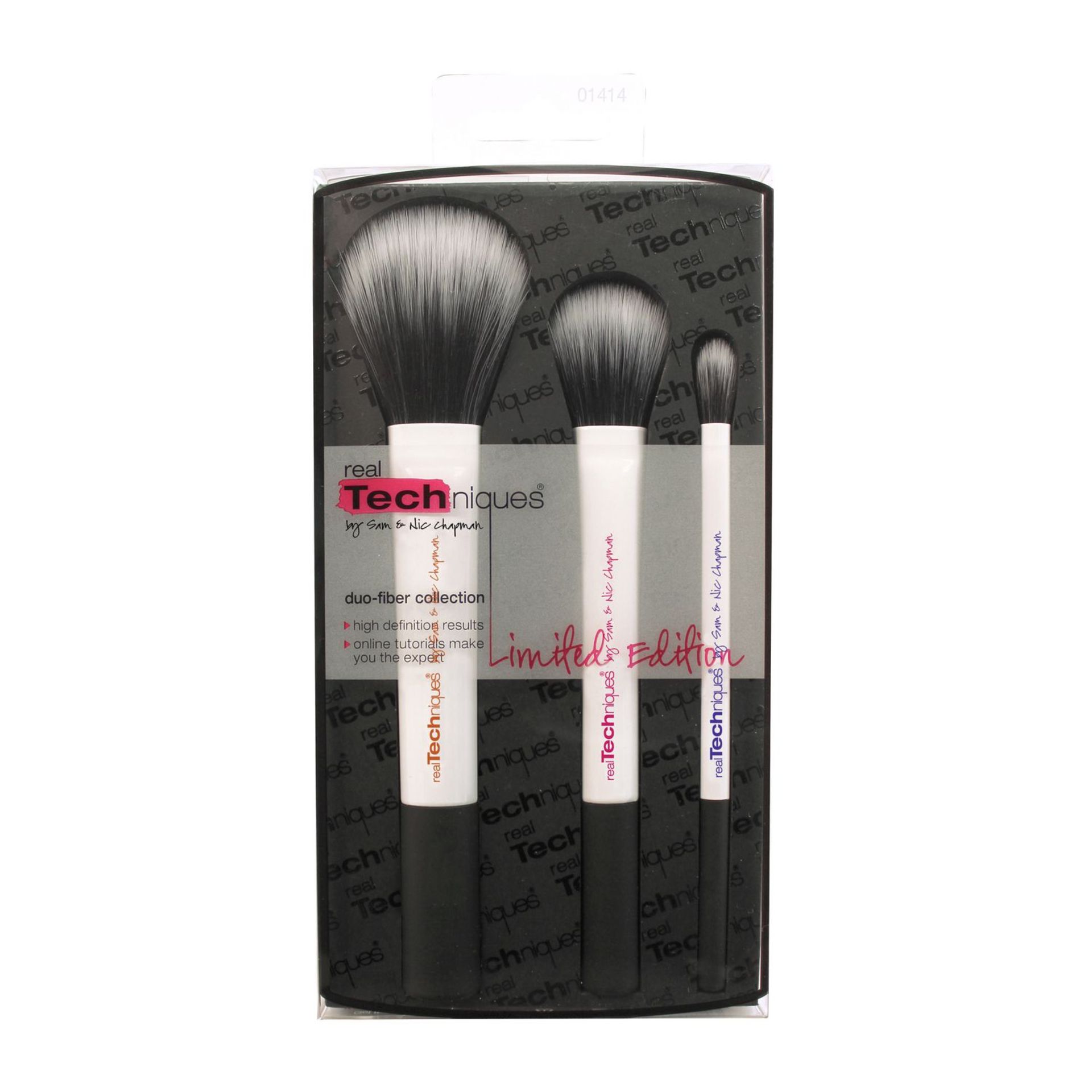 V Brand New REAL TECHNIQUESReal Techniques Duo Fibre Brush Collection