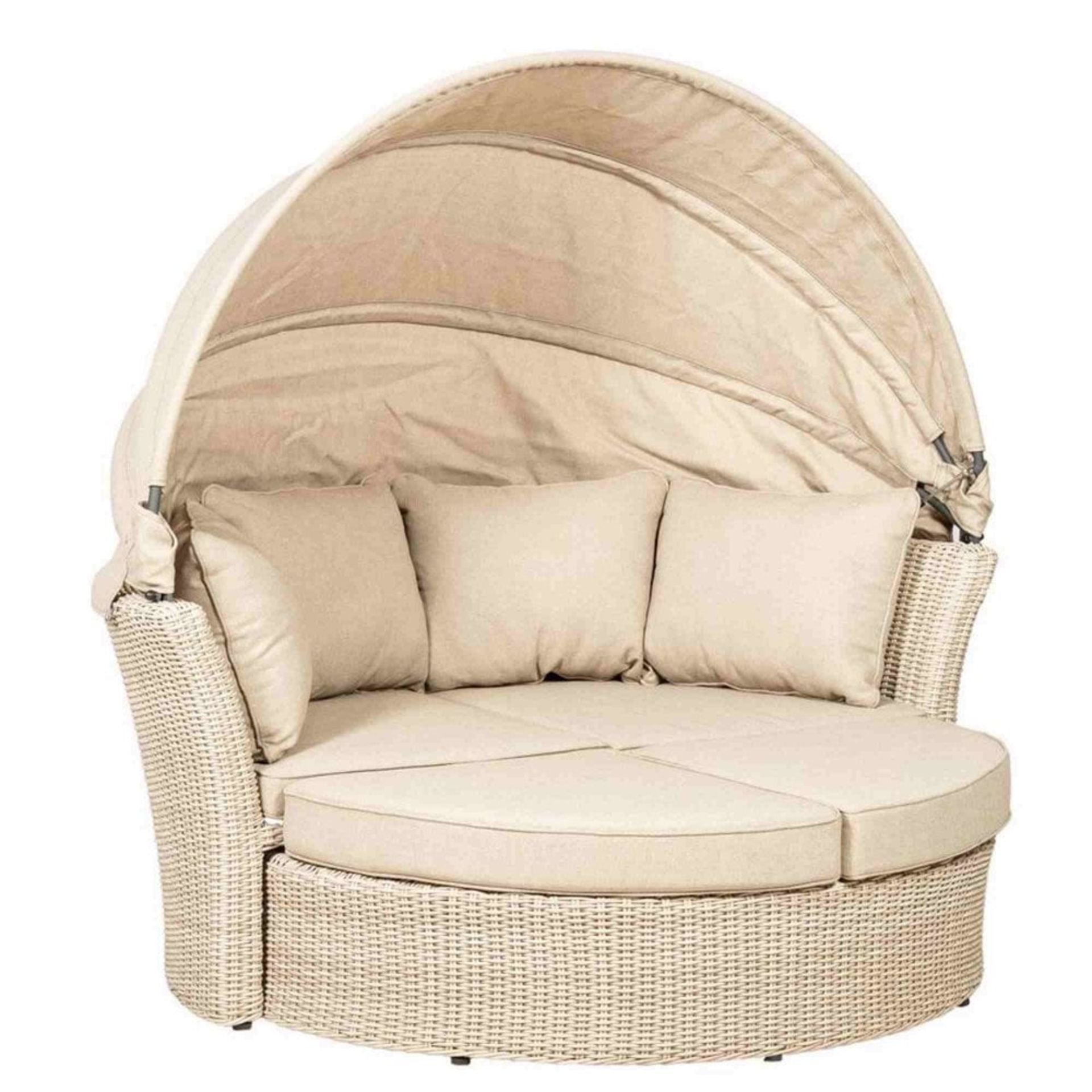 V Brand New Luxury Circular Day Bed With Retractable "Half Moon" Canopy & Weather Proof All Year