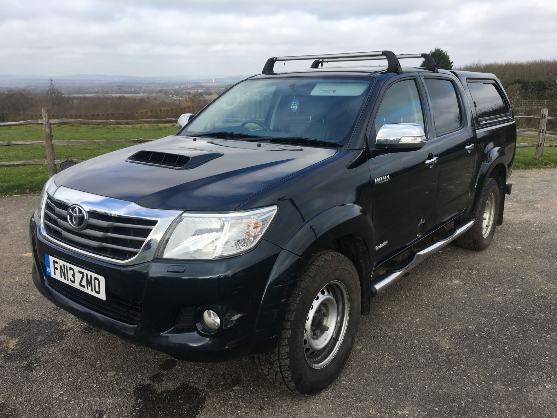 Toyota Hilux Invicible D-4D 4 x 4 light utility vehicle: Date of Registration: 19.04.2013