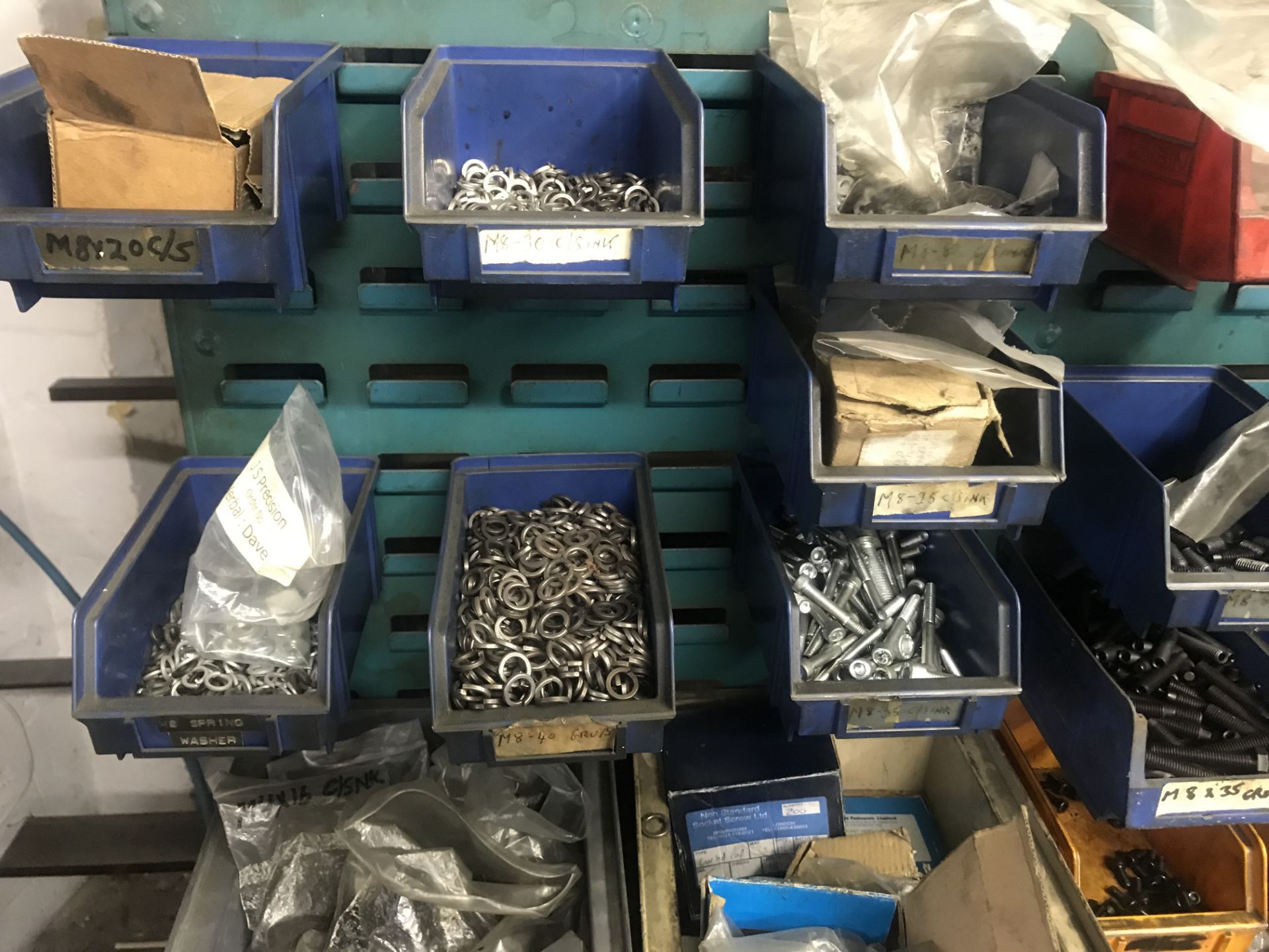 Two racks and contents of fixings, various, as lotted - Image 13 of 18