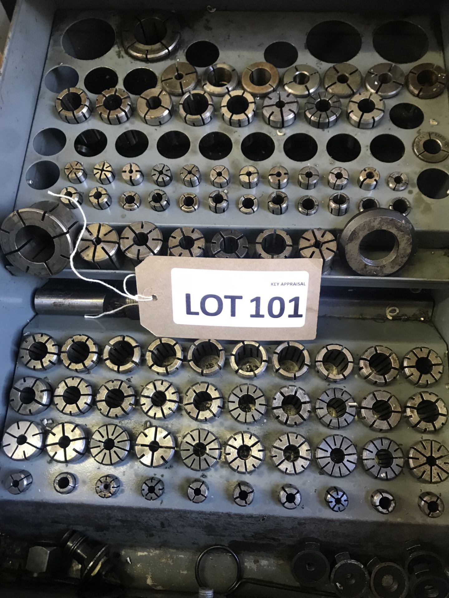 15 x 40 Int toolholders/tools/collects, as lotted - Image 2 of 2